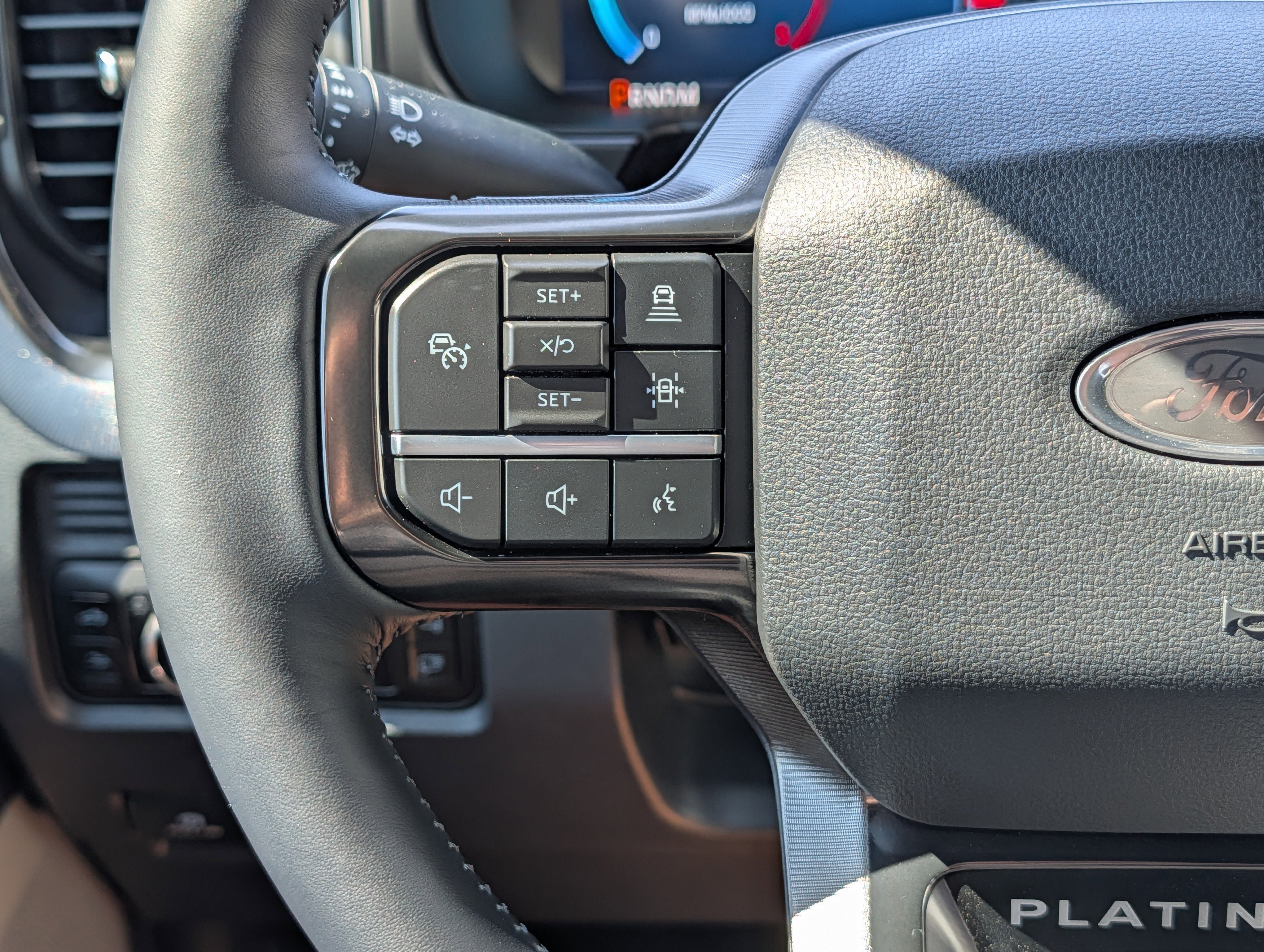 2026 Ford SUPER DUTY F-250 Platinum