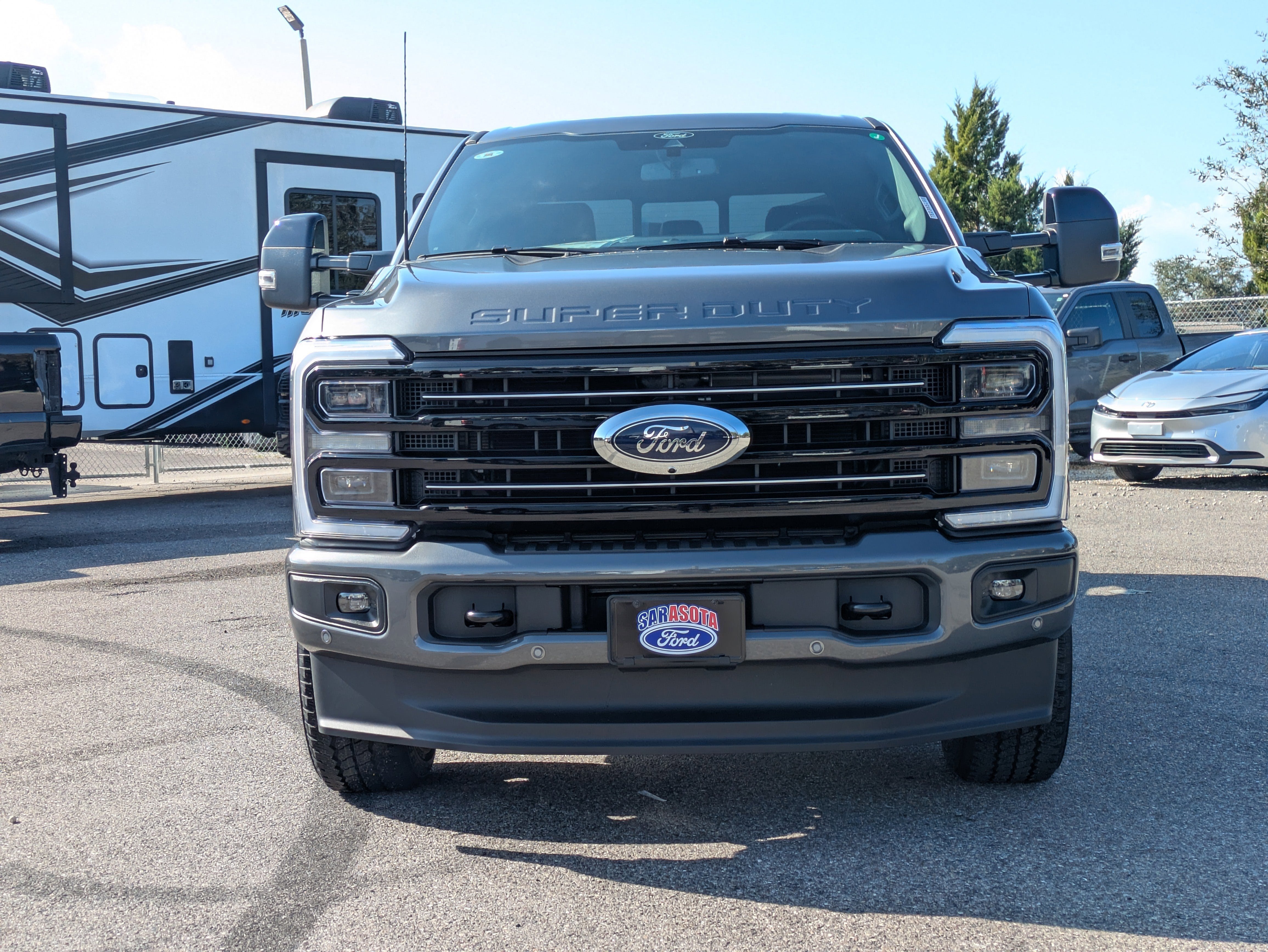 2026 Ford SUPER DUTY F-250 Platinum