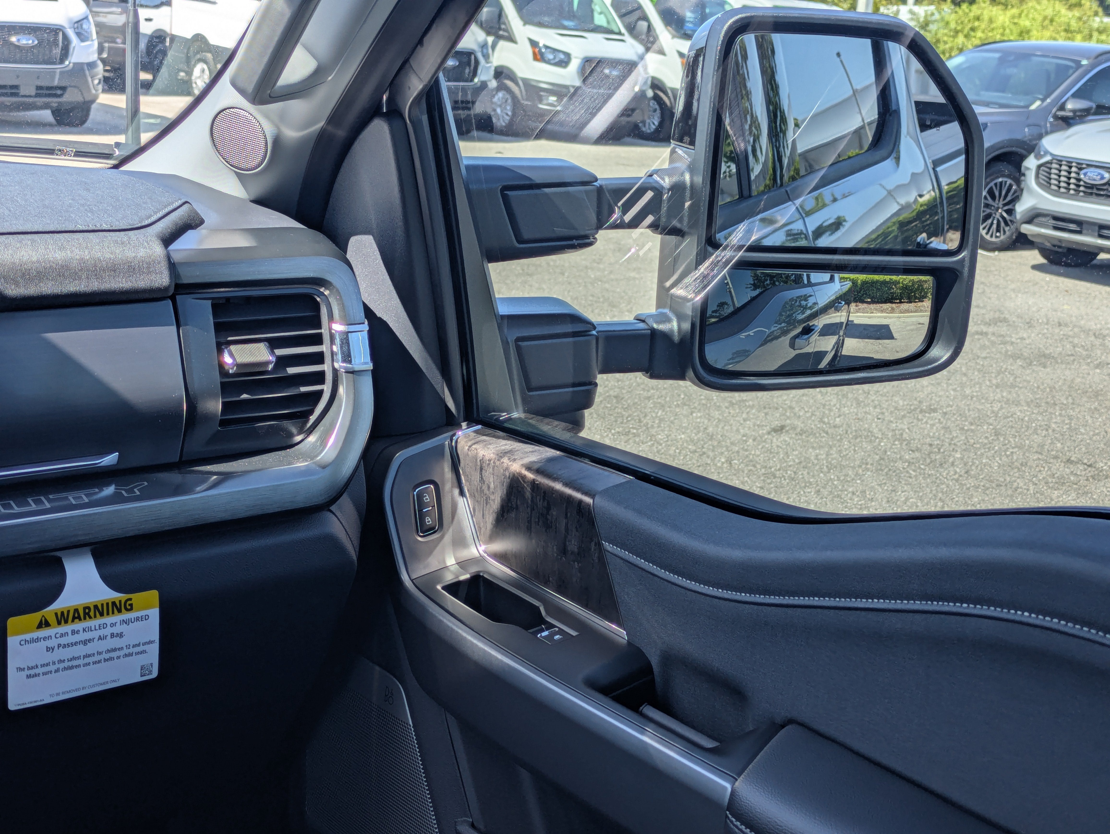2026 Ford SUPER DUTY F-250 Lariat
