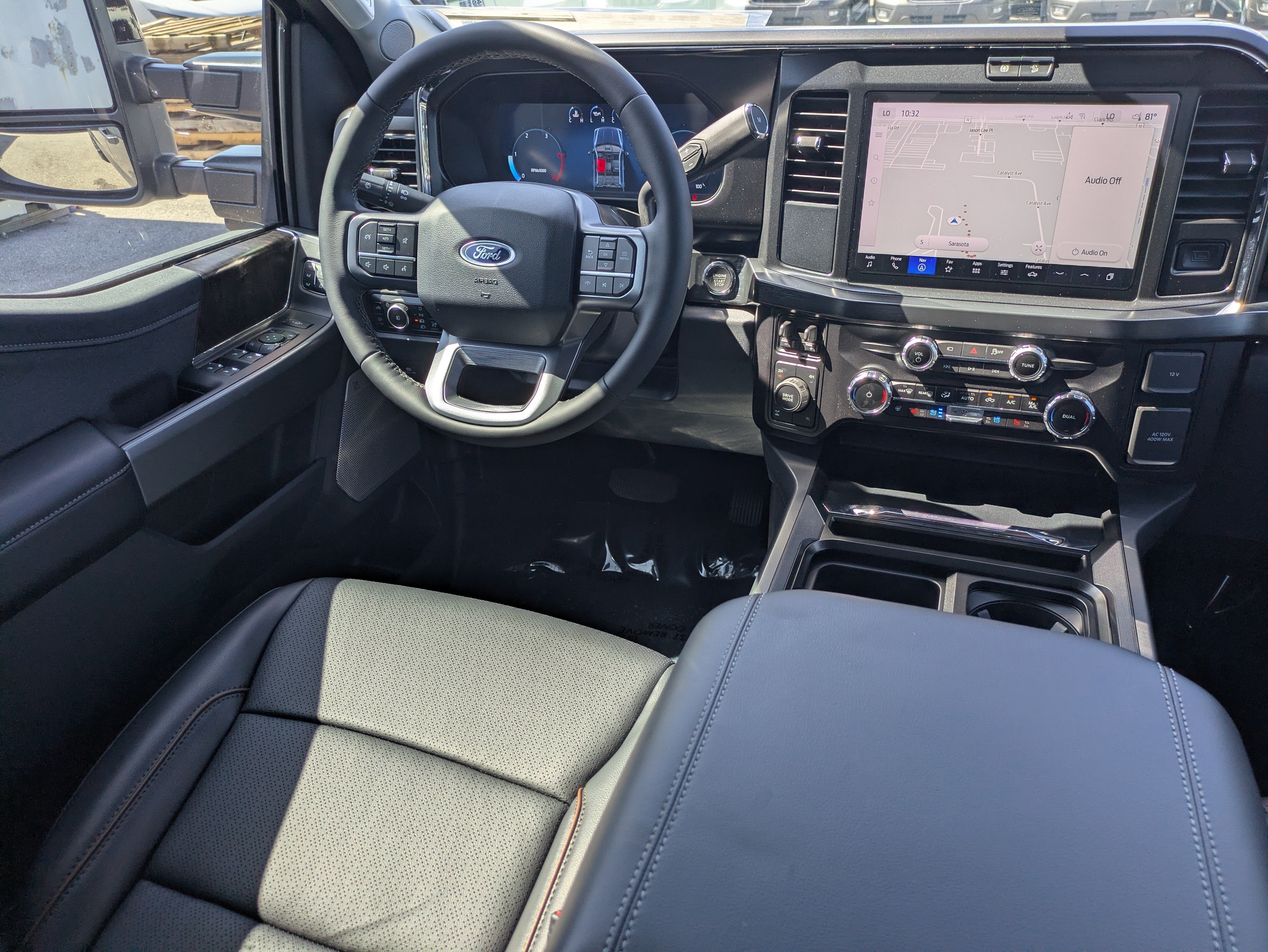 2026 Ford SUPER DUTY F-250 Lariat