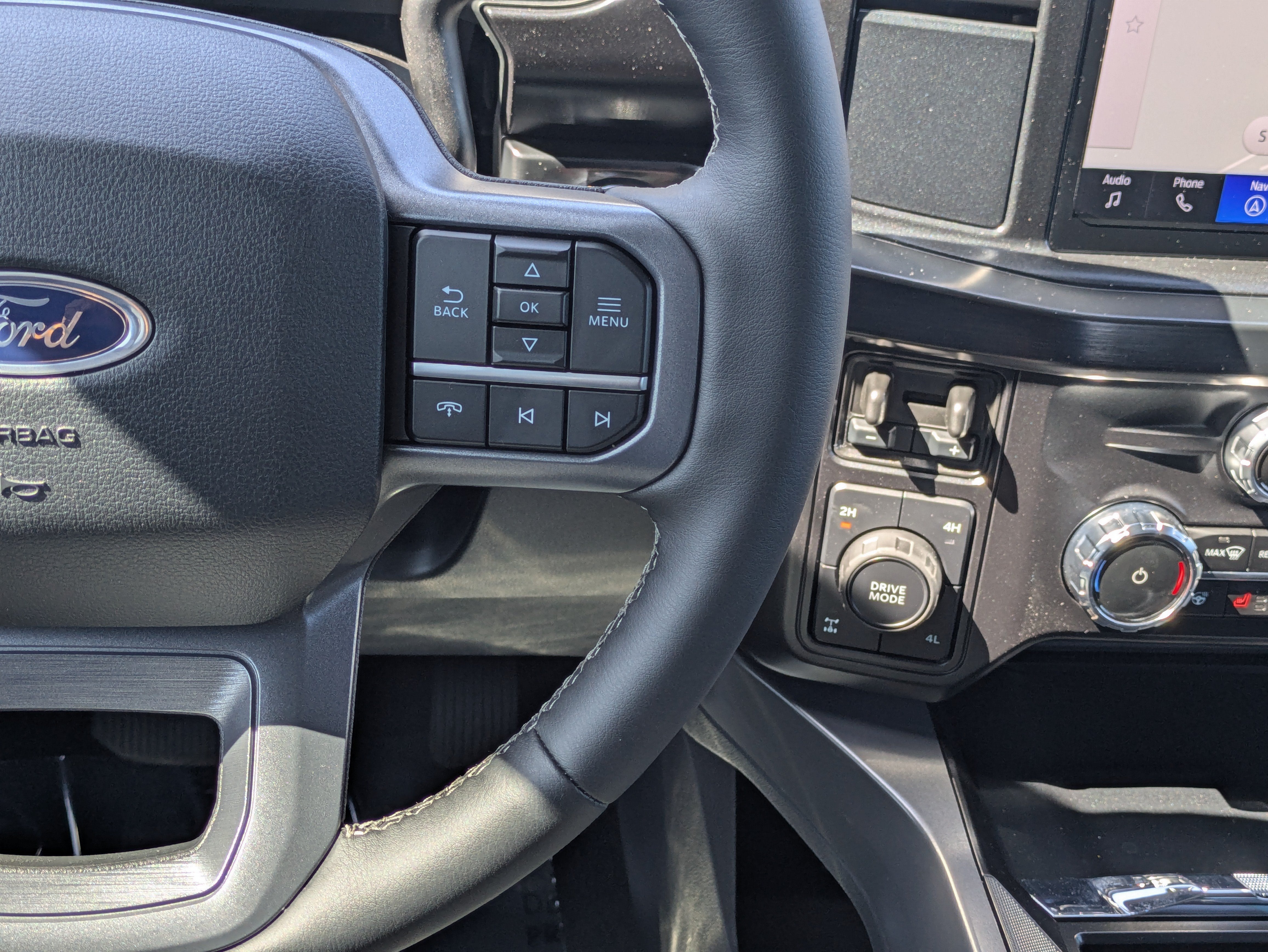 2026 Ford SUPER DUTY F-250 Lariat