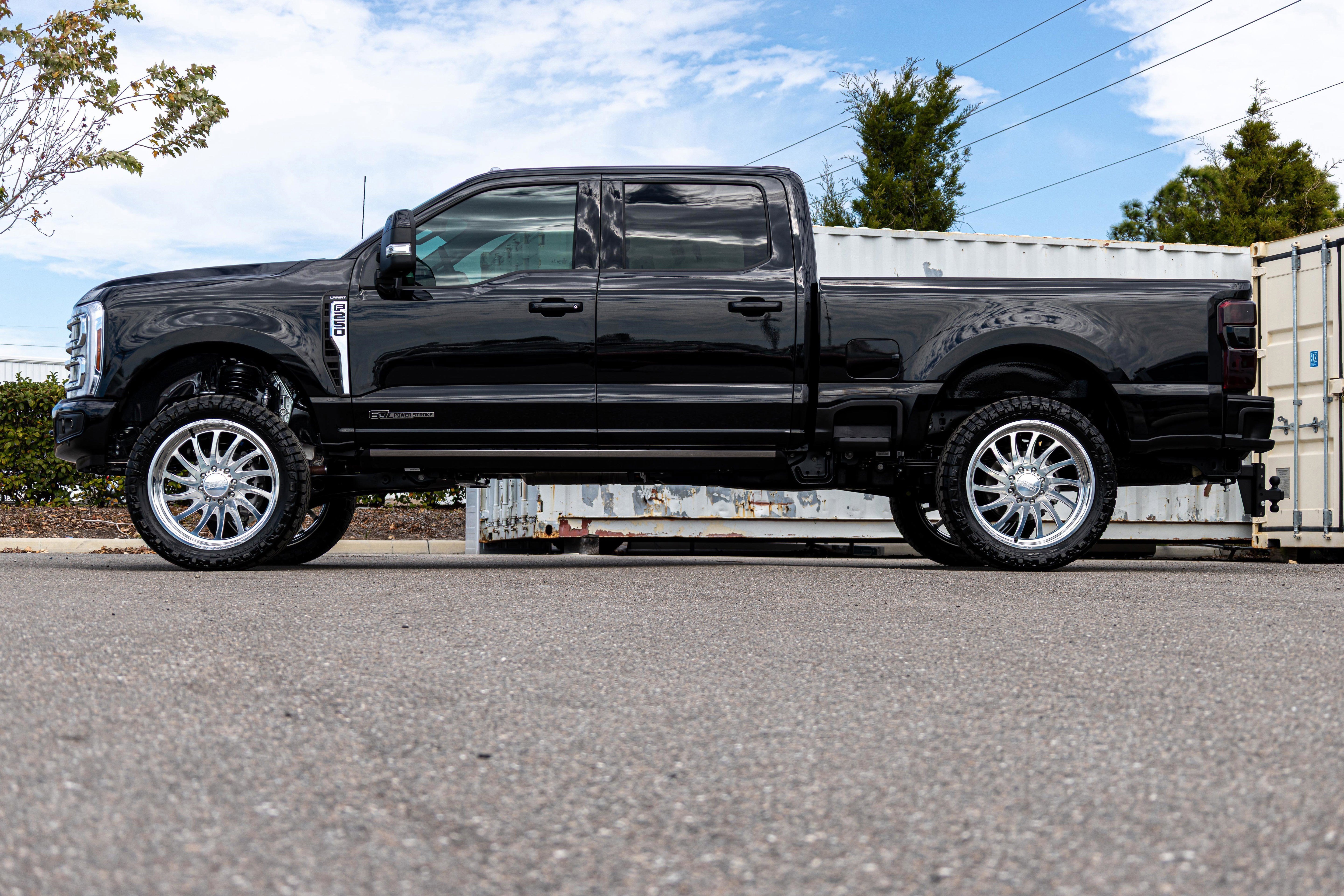 2025 Ford Super Duty F-250 SRW LARIAT