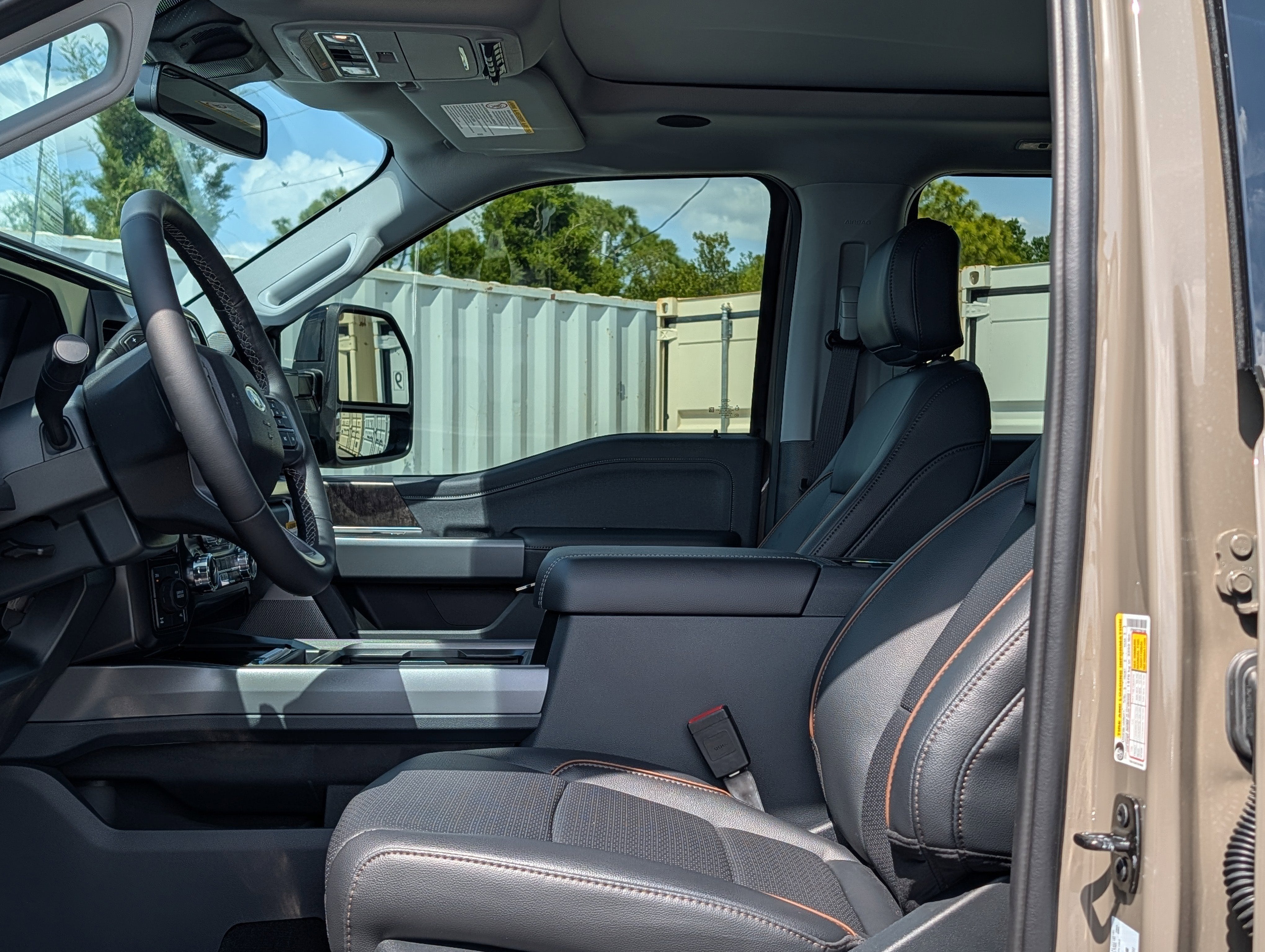2026 Ford SUPER DUTY F-250 Lariat
