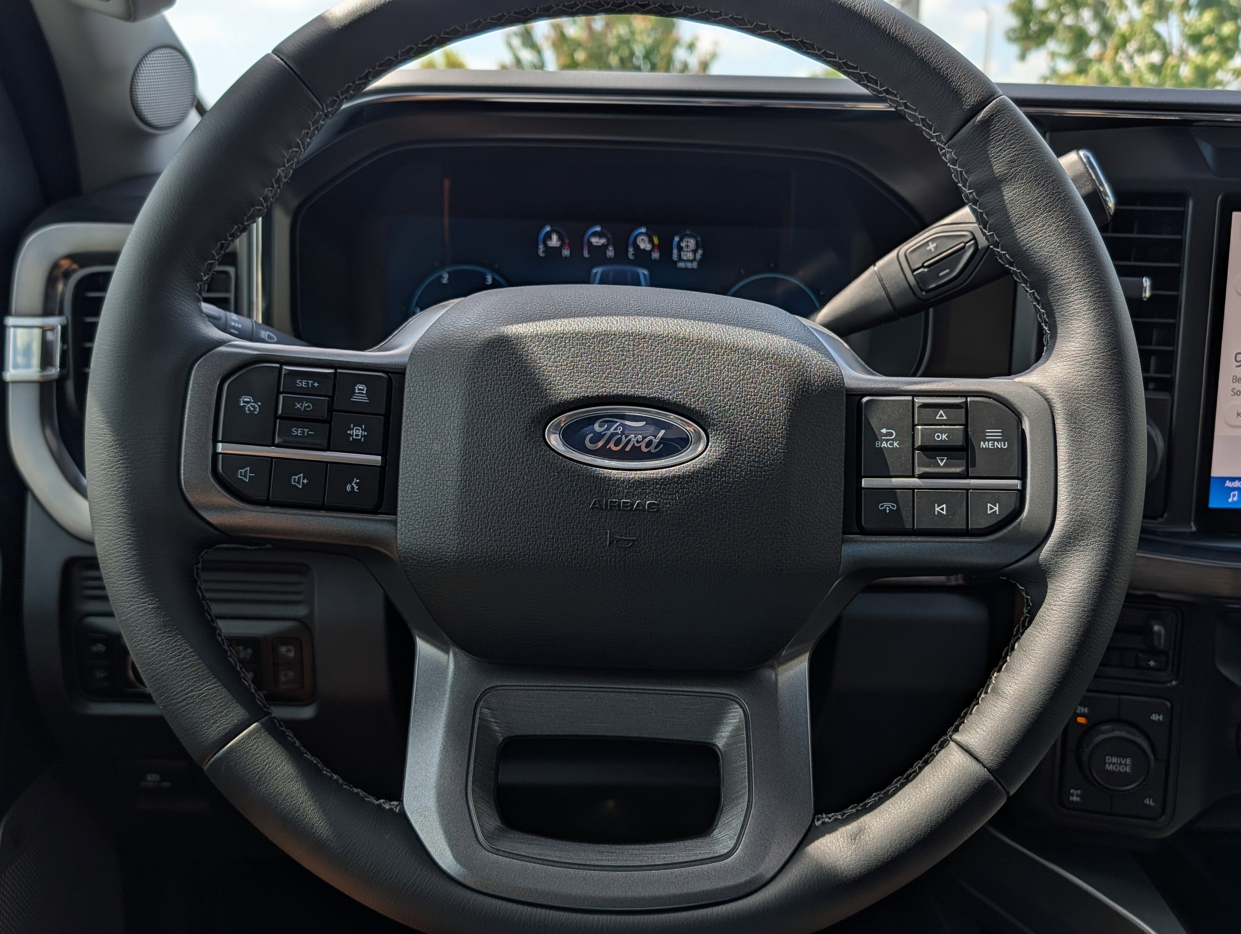 2026 Ford SUPER DUTY F-250 Lariat