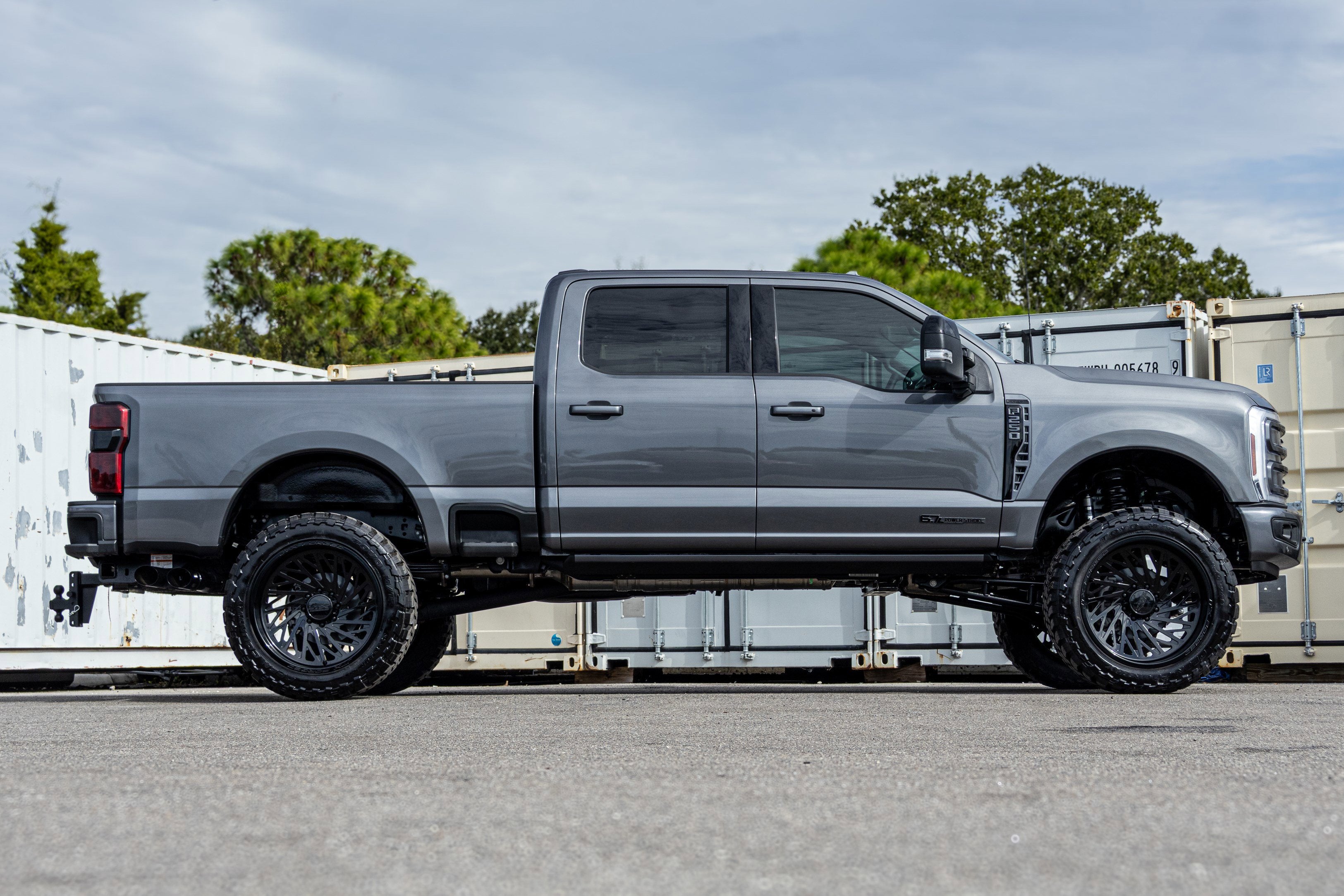 2025 Ford Super Duty F-250 SRW LARIAT