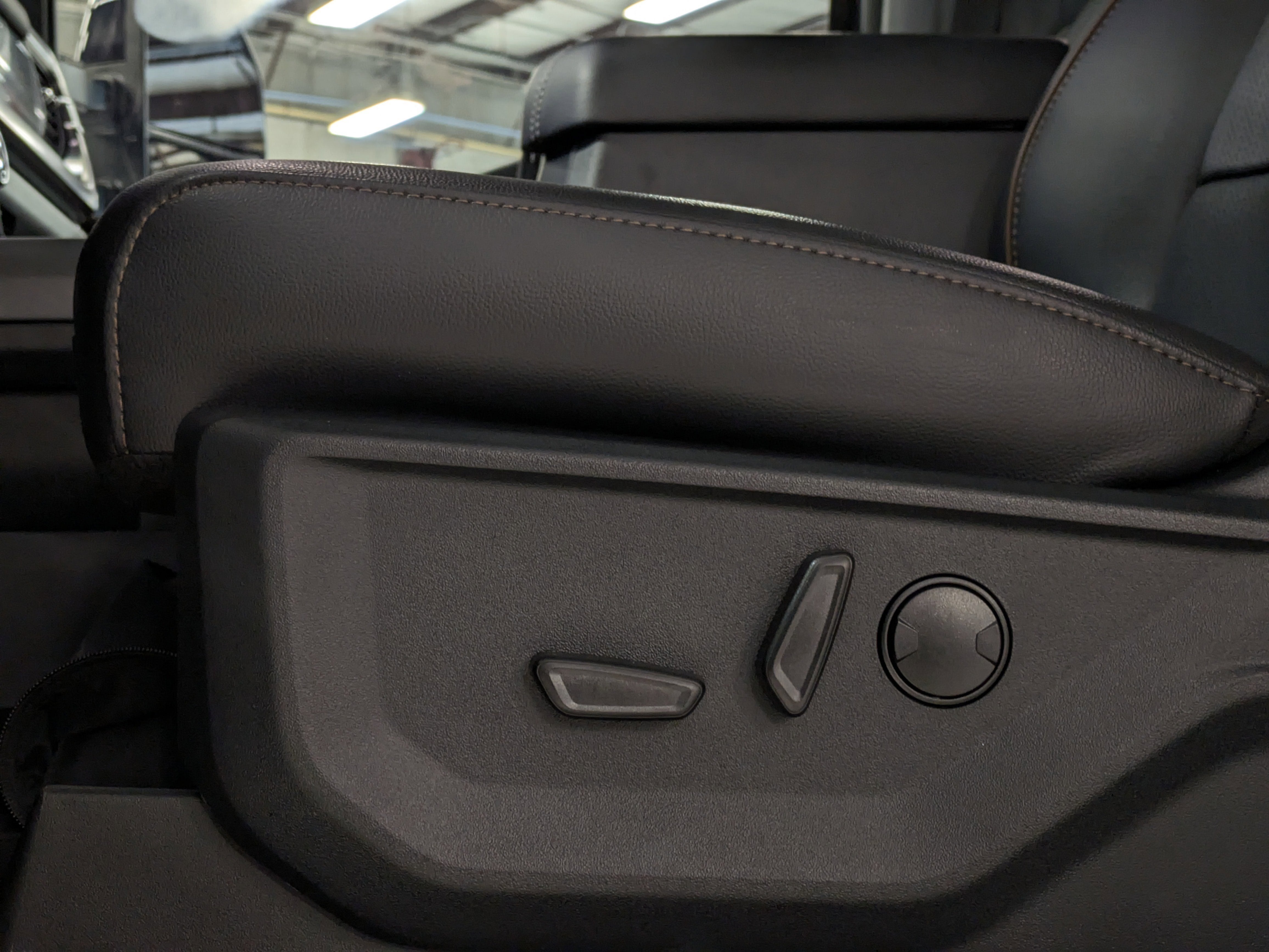 2025 Ford Super Duty F-250 SRW LARIAT