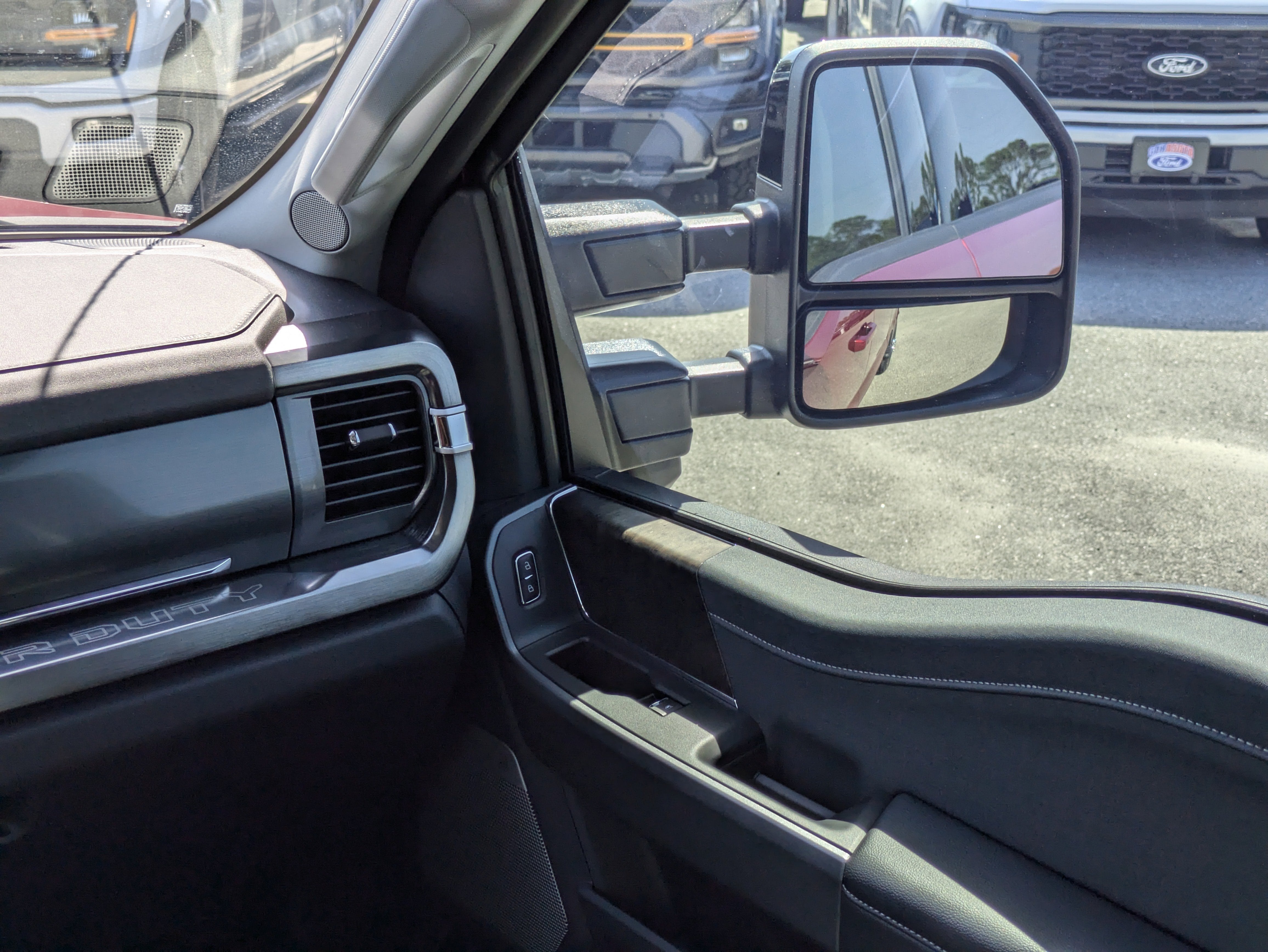 2025 Ford Super Duty F-250 SRW Lariat