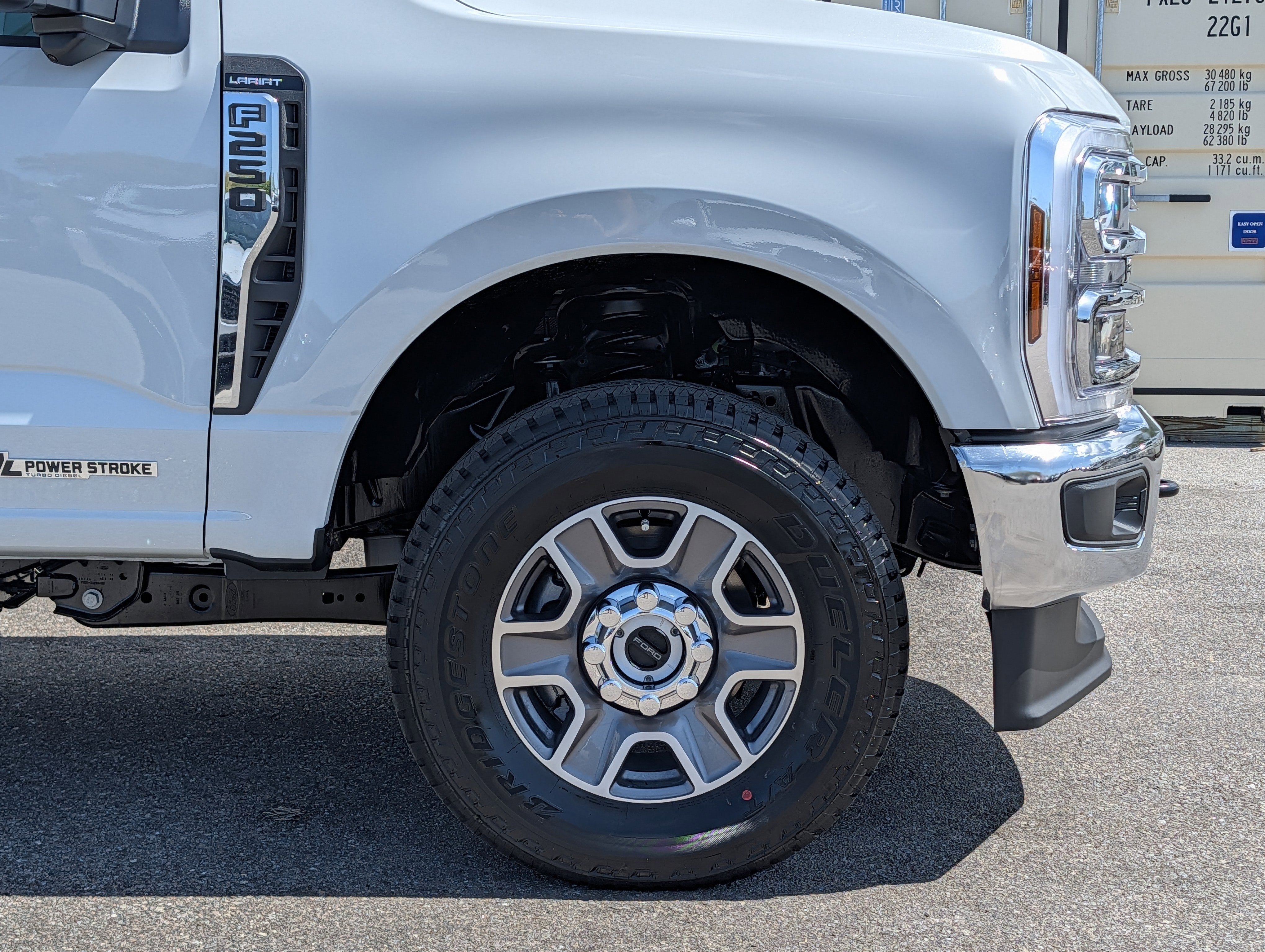 2026 Ford SUPER DUTY F-250 Lariat