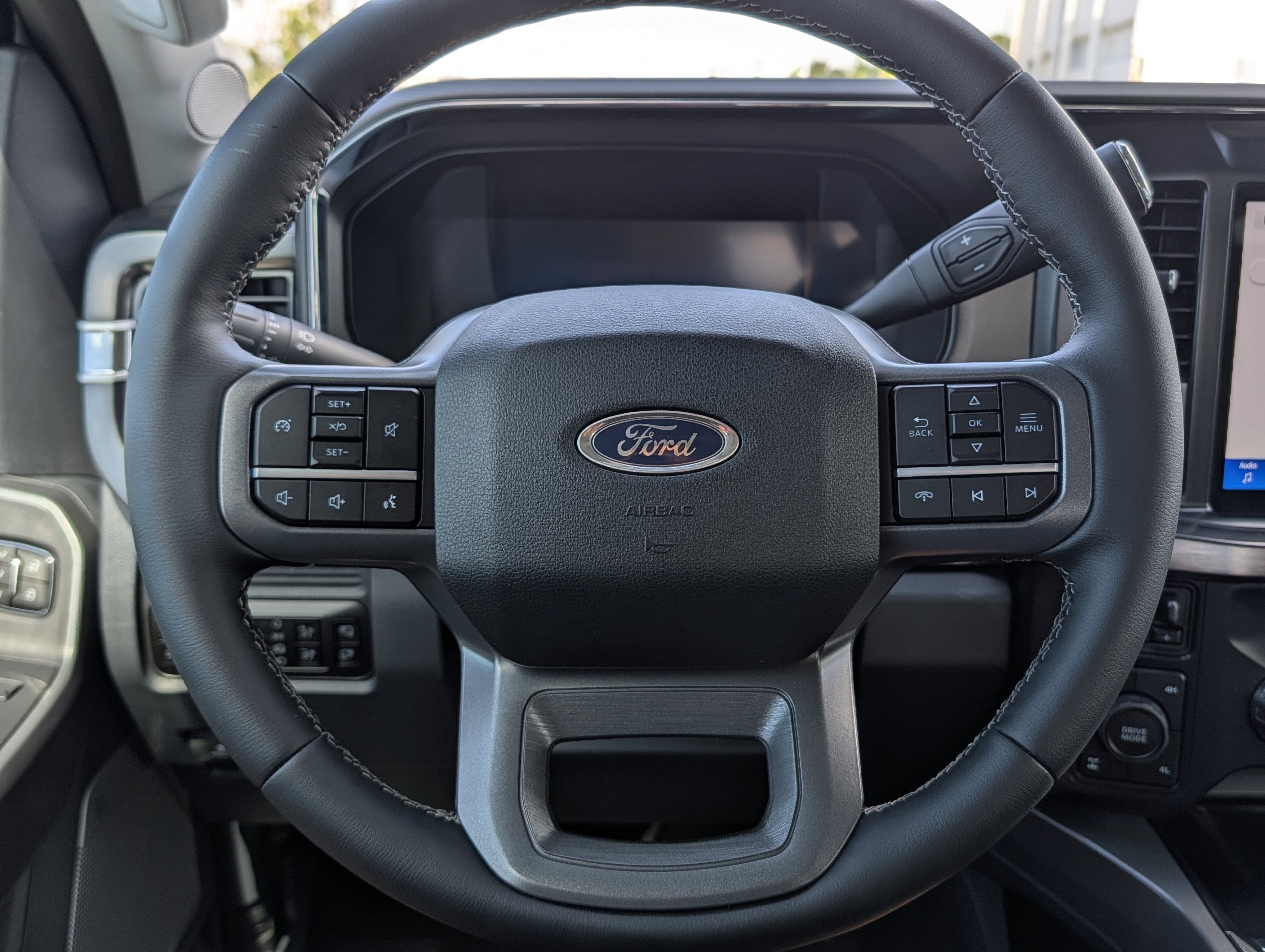 2026 Ford SUPER DUTY F-250 Lariat