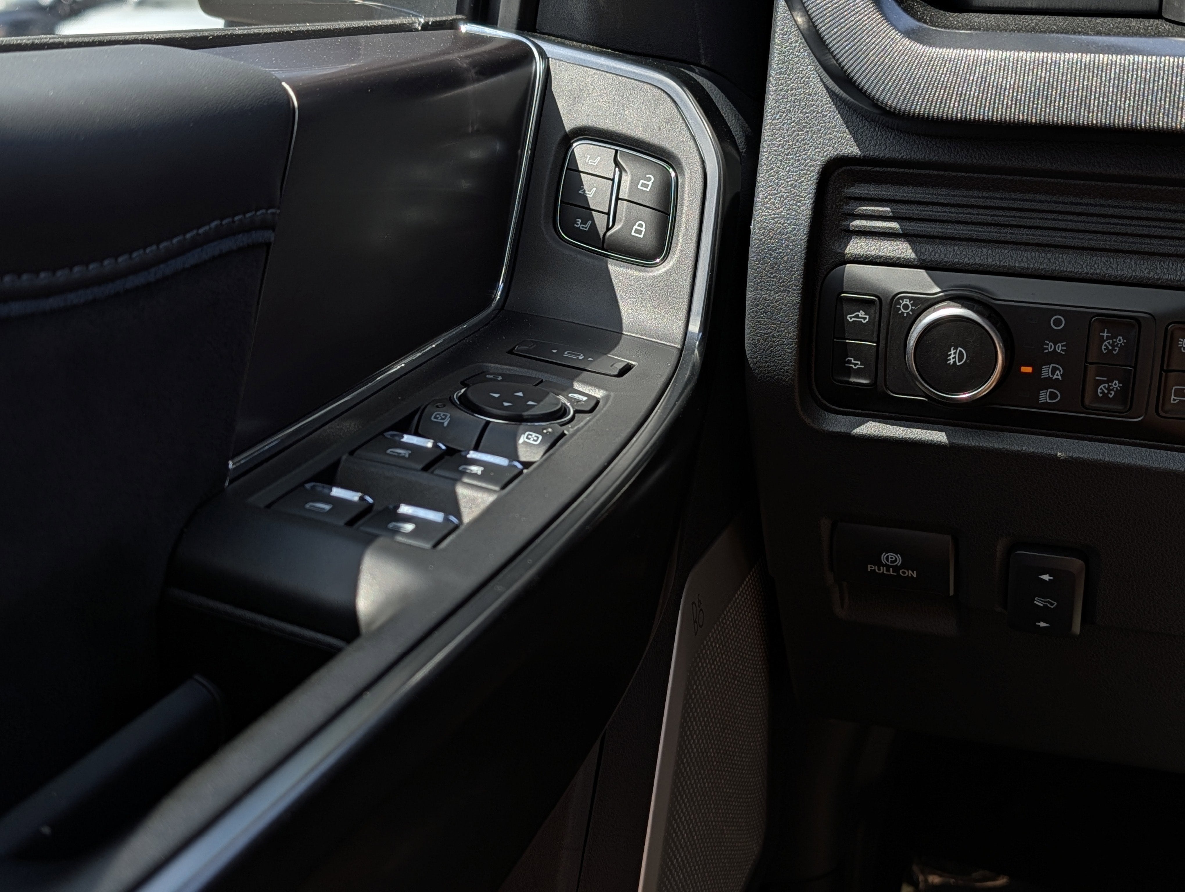 2026 Ford SUPER DUTY F-250 Platinum