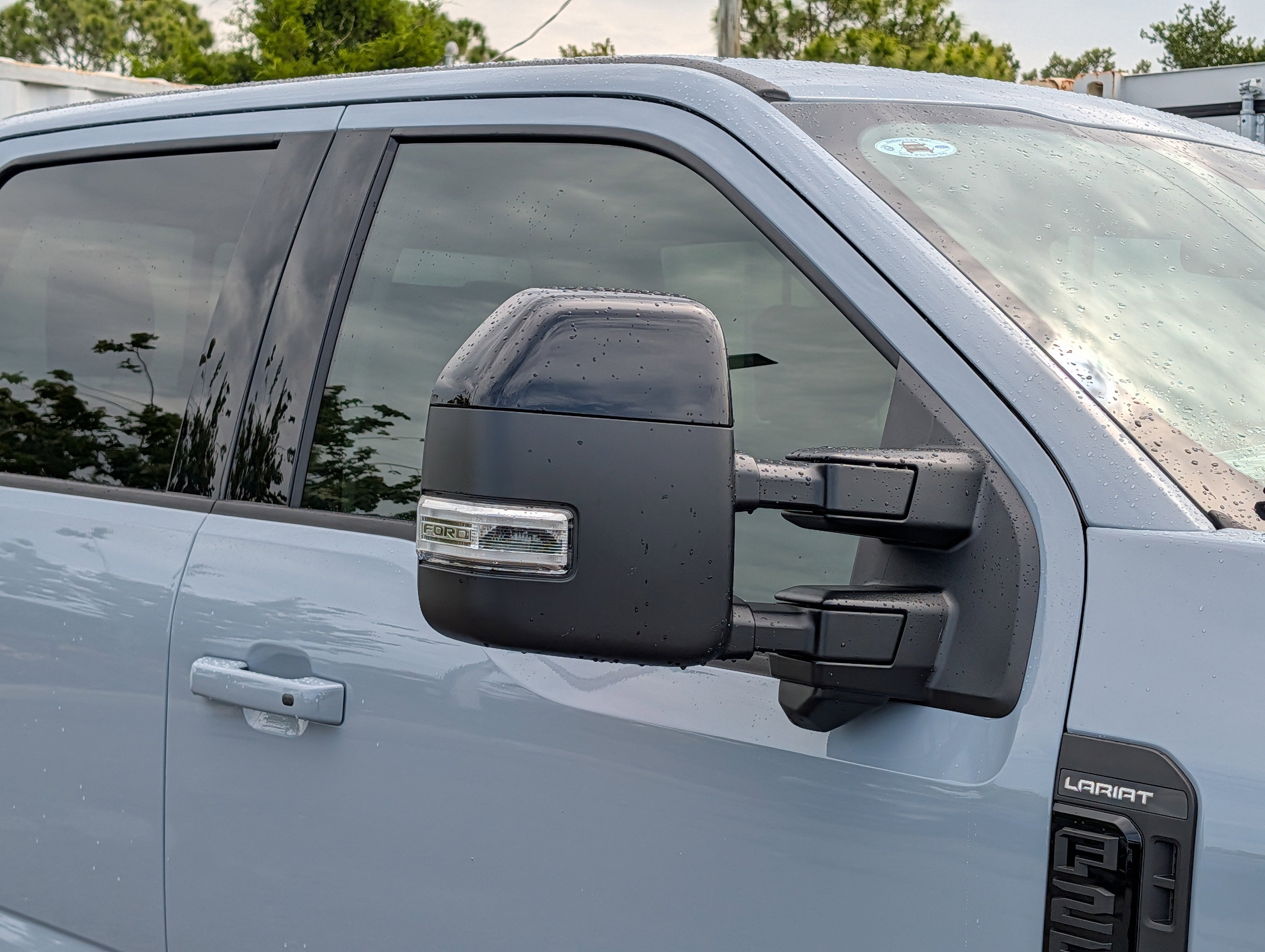 2026 Ford SUPER DUTY F-250 Lariat