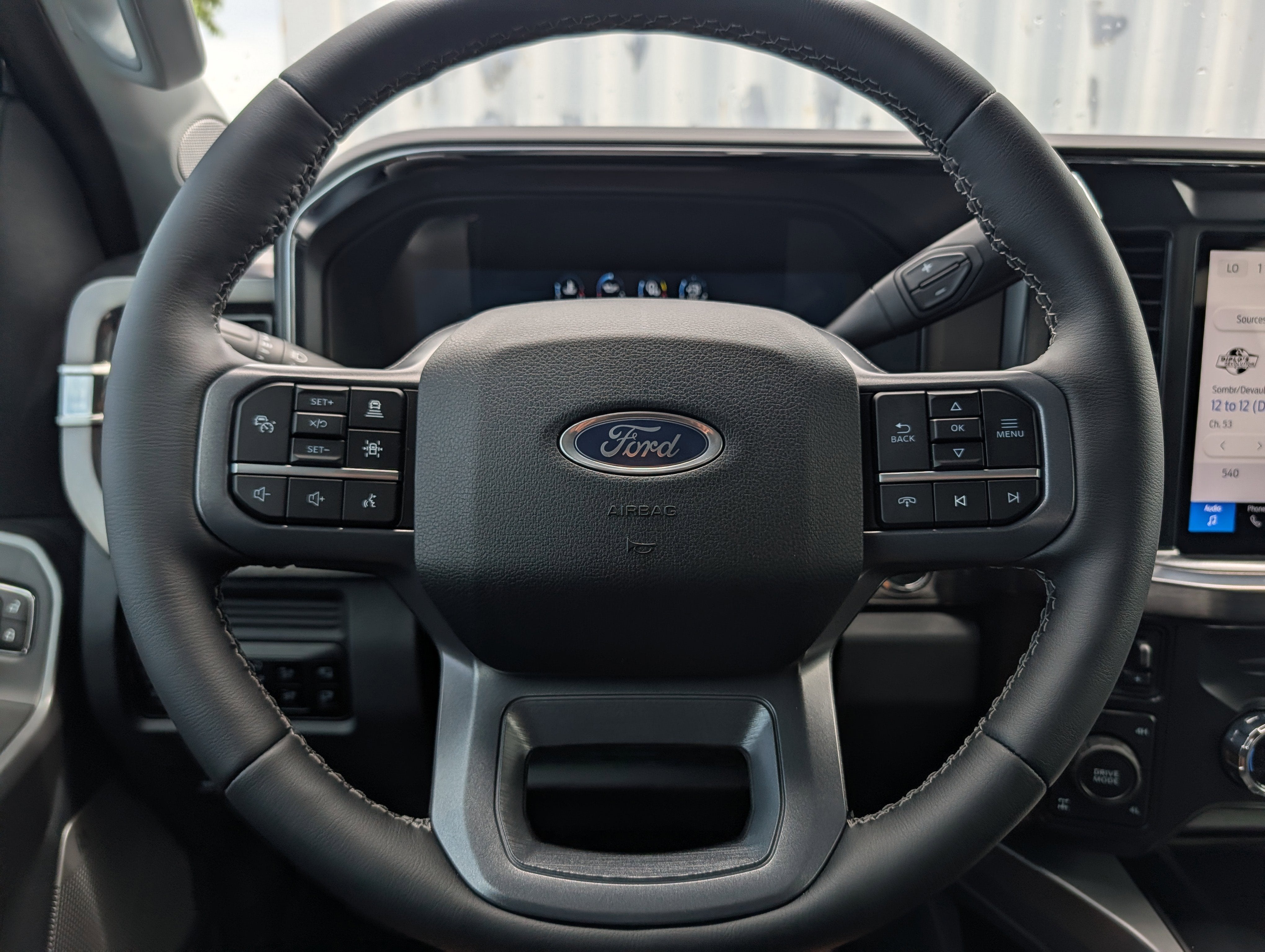 2026 Ford SUPER DUTY F-250 Lariat