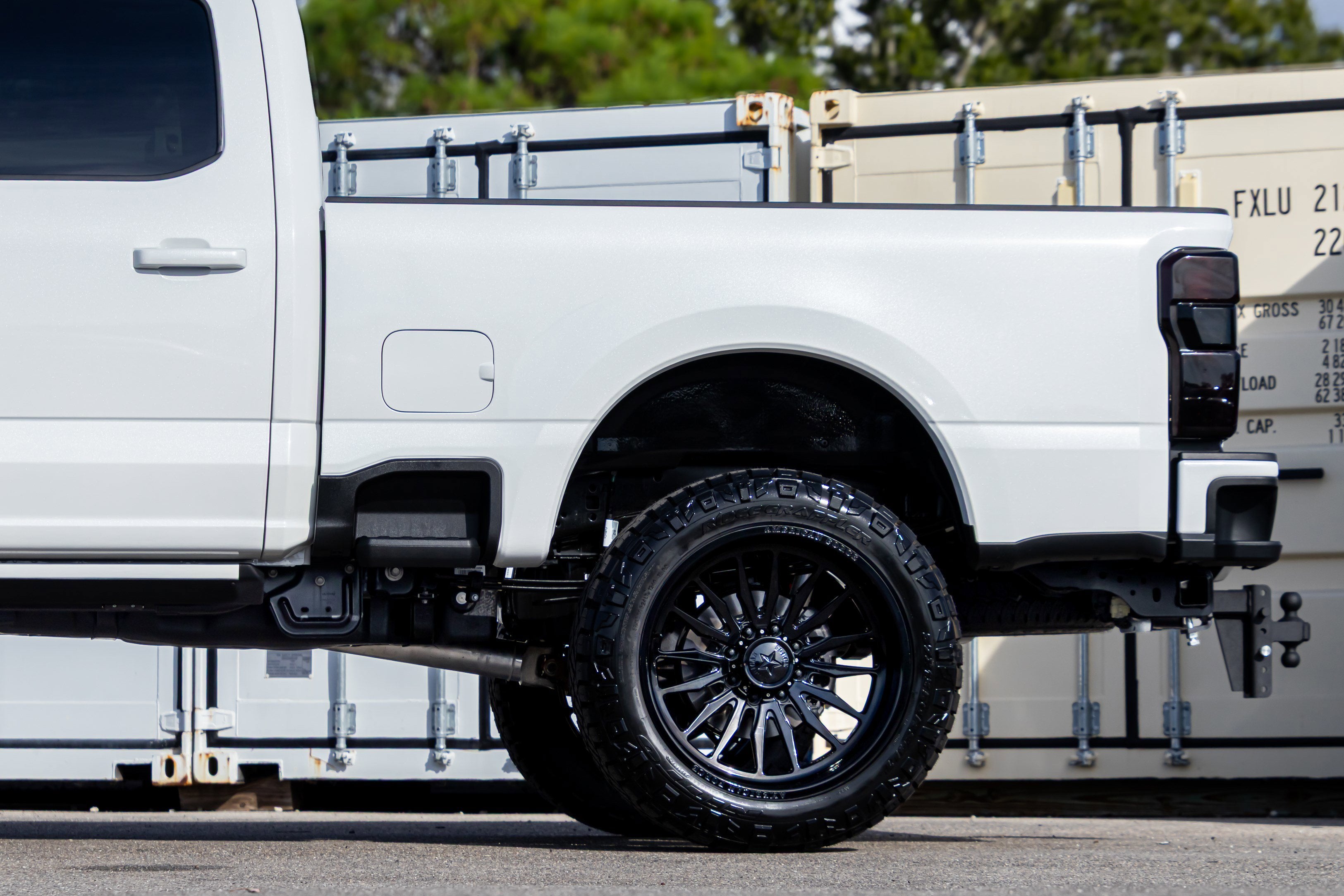 2025 Ford Super Duty F-250 SRW Platinum