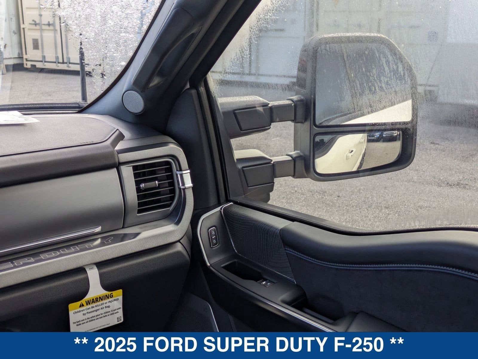 2025 Ford Super Duty F-250 SRW Platinum