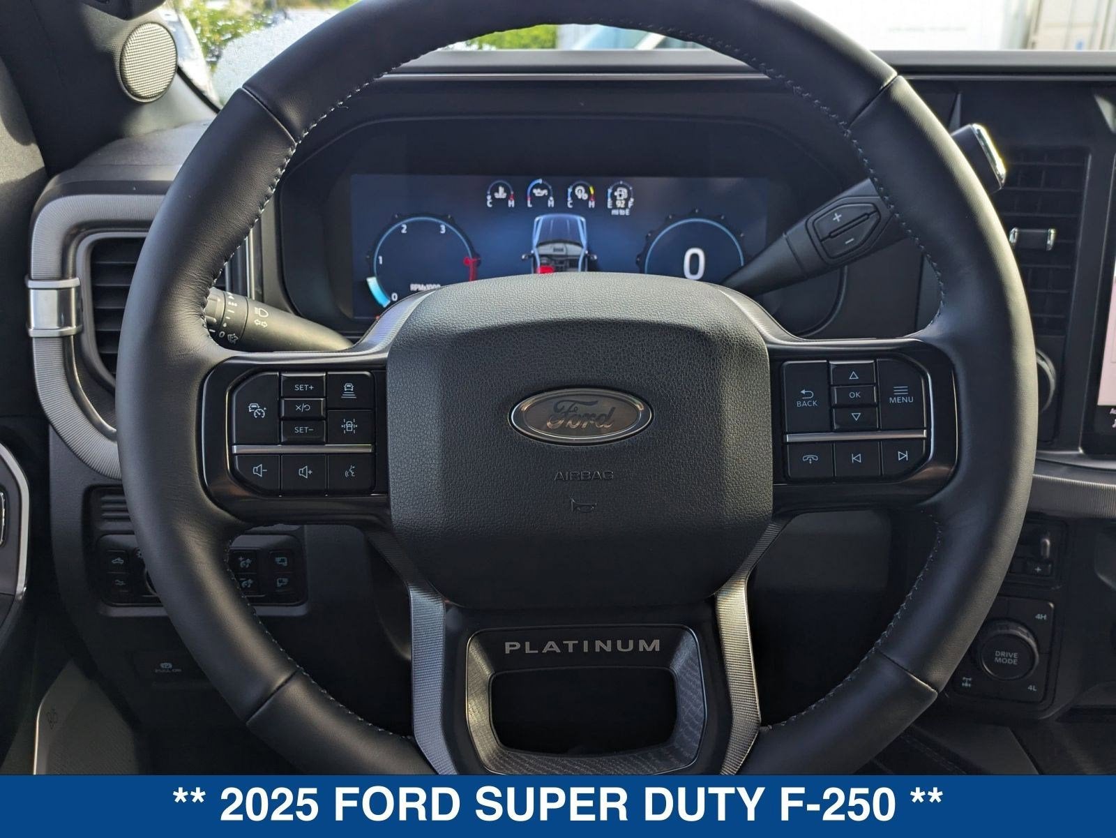 2025 Ford Super Duty F-250 SRW Platinum