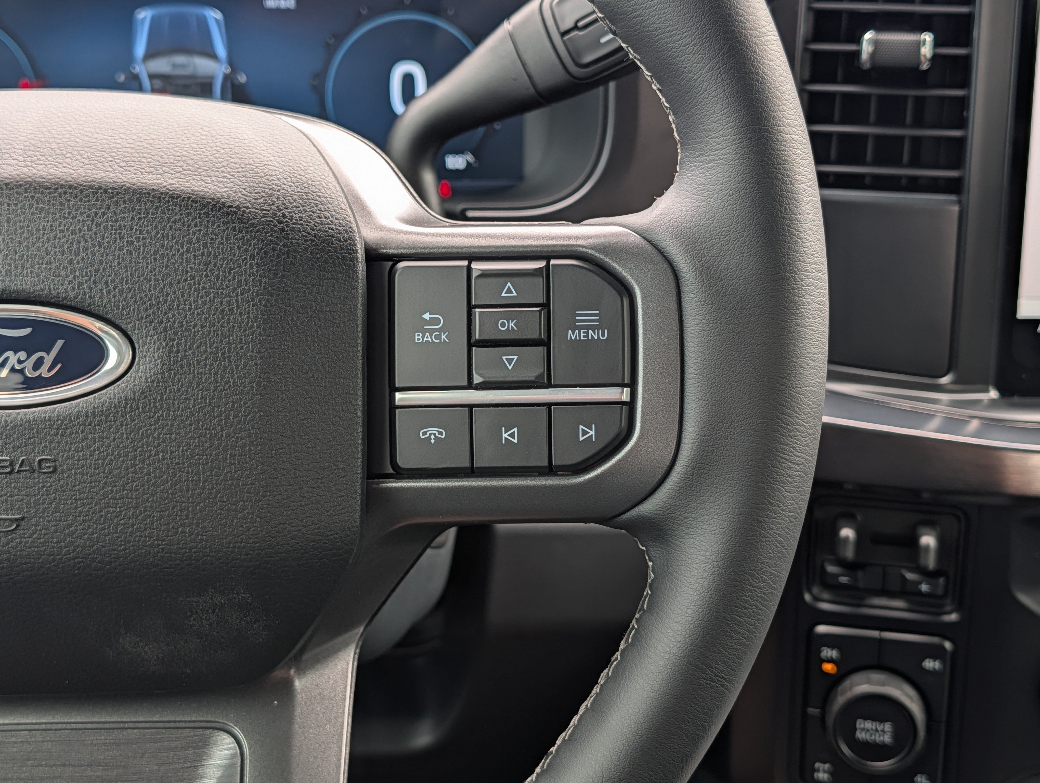 2026 Ford SUPER DUTY F-250 Lariat