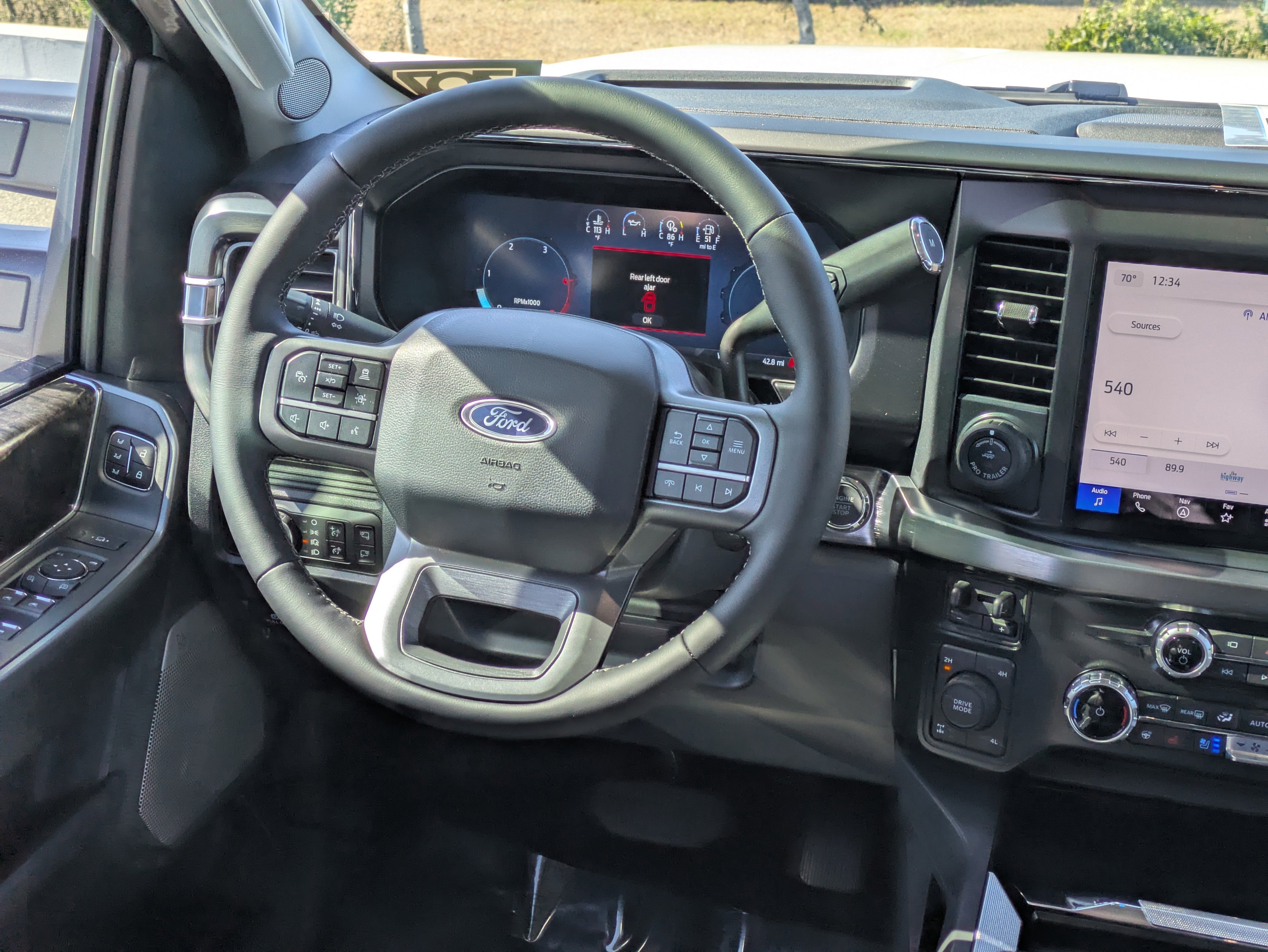 2025 Ford SUPER DUTY F-250 Lariat