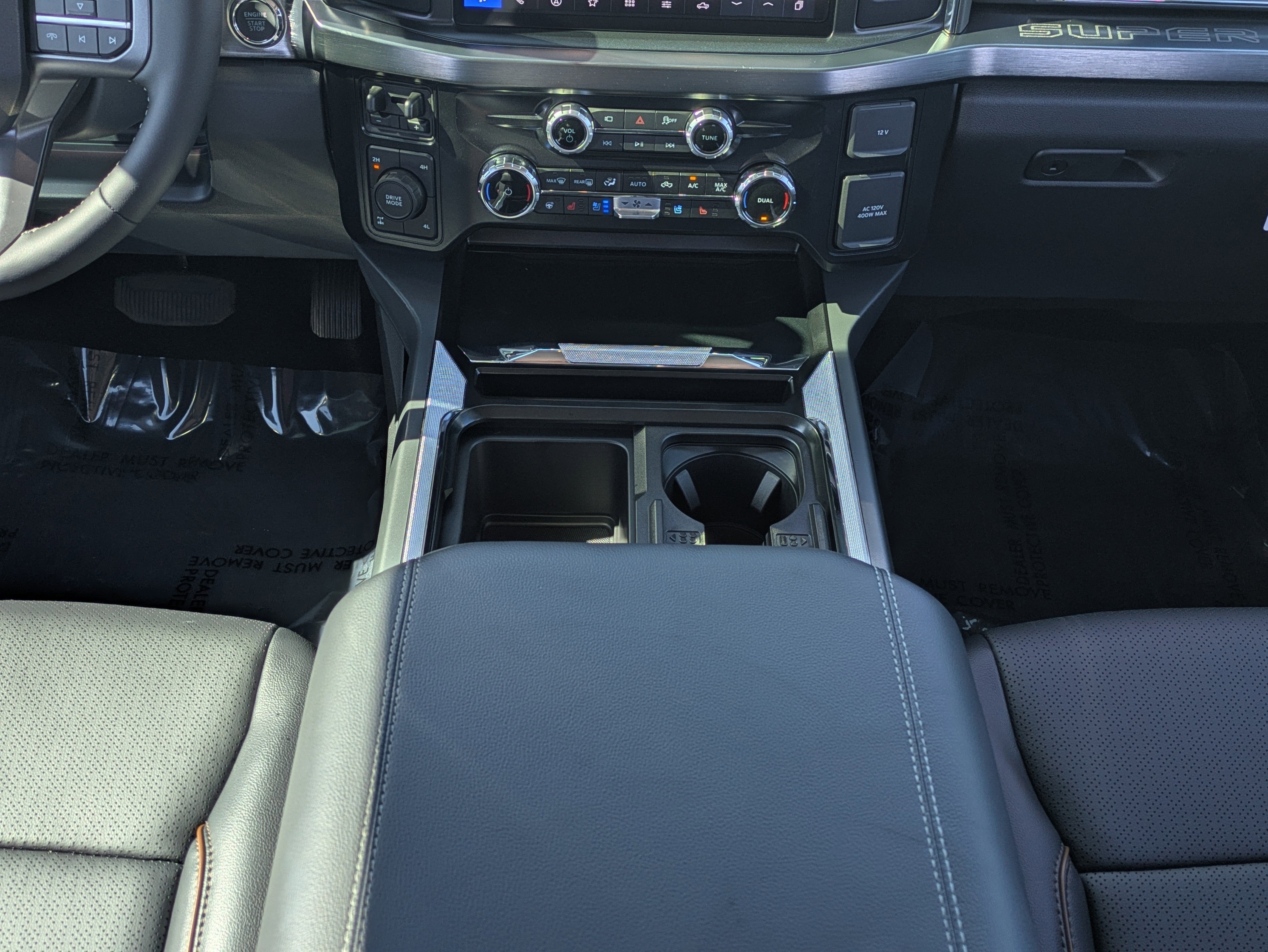 2025 Ford SUPER DUTY F-250 Lariat