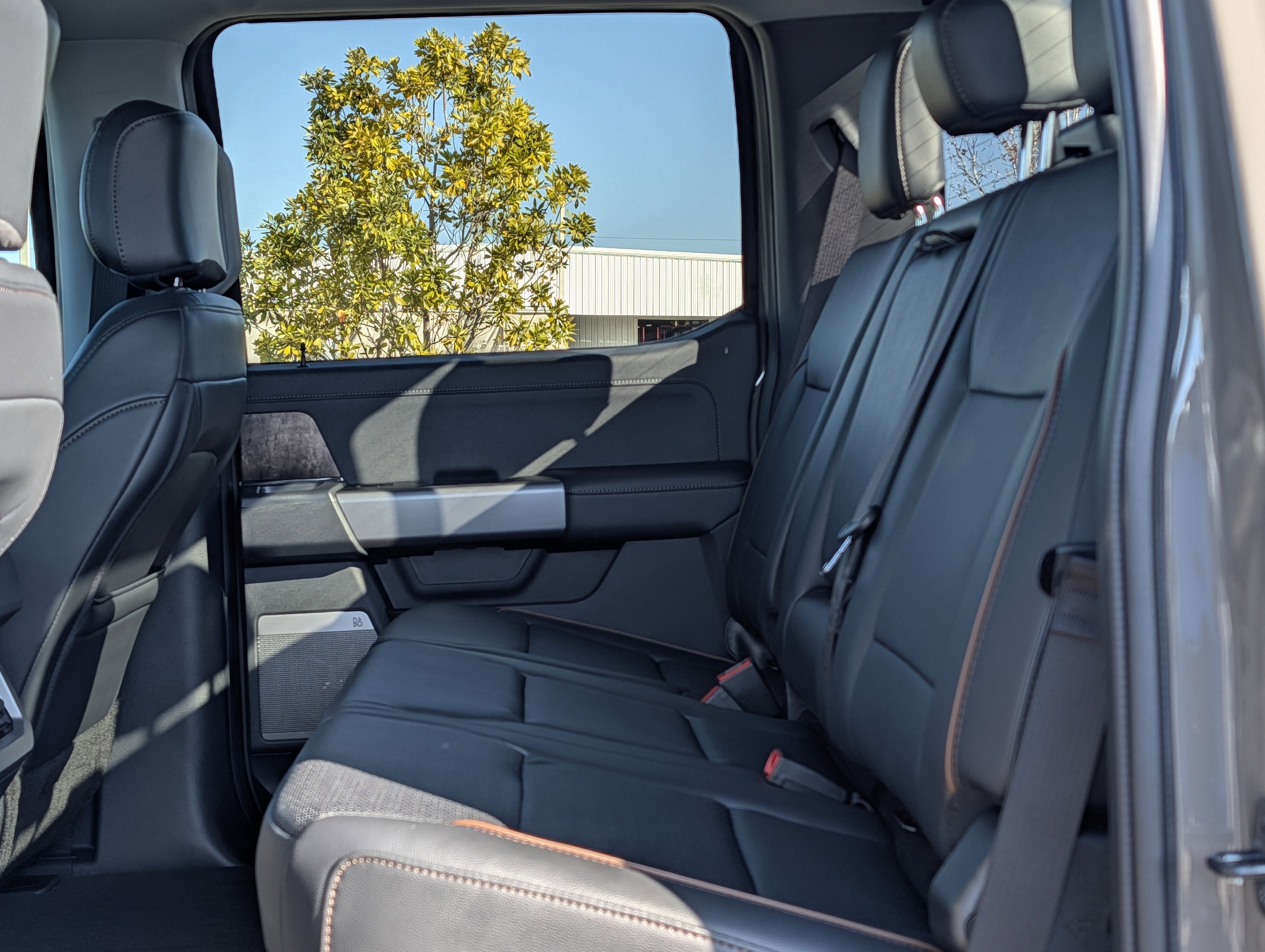 2026 Ford SUPER DUTY F-250 Lariat