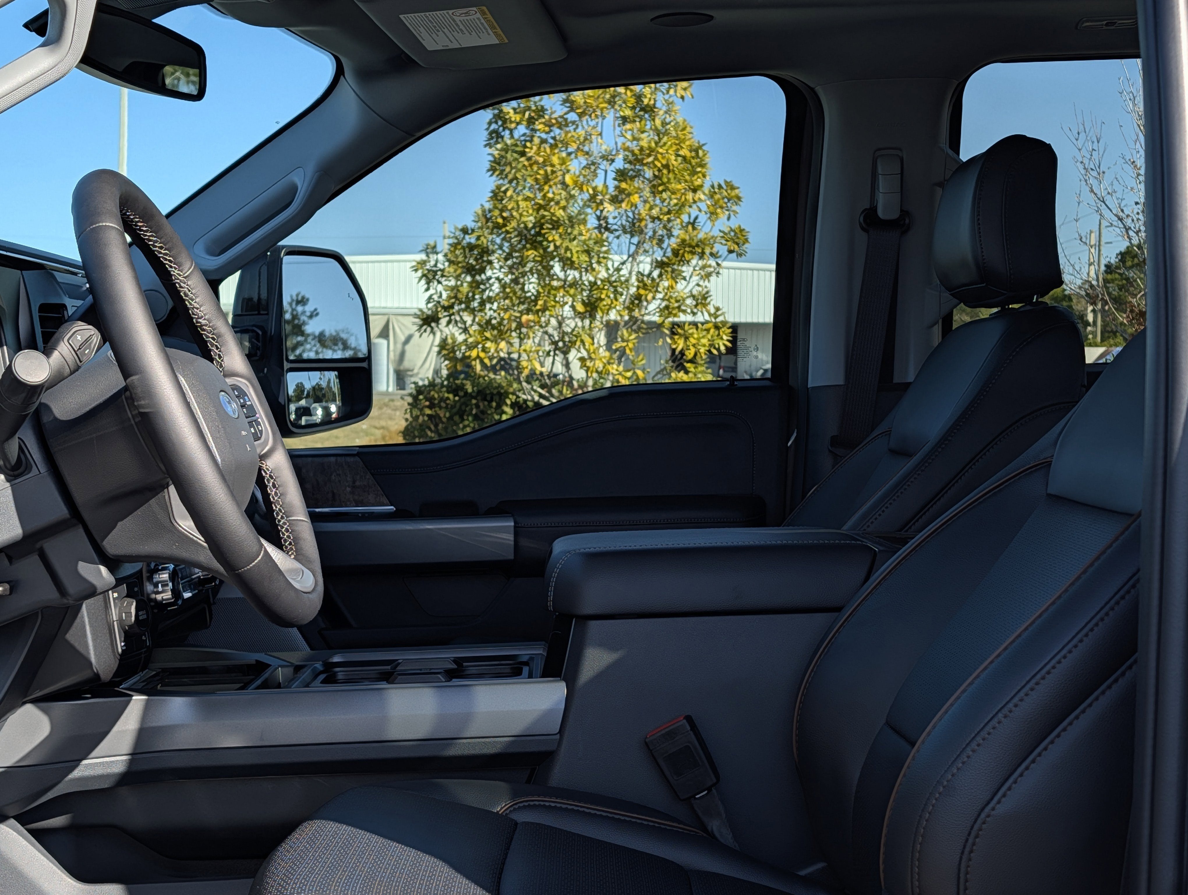 2026 Ford SUPER DUTY F-250 Lariat