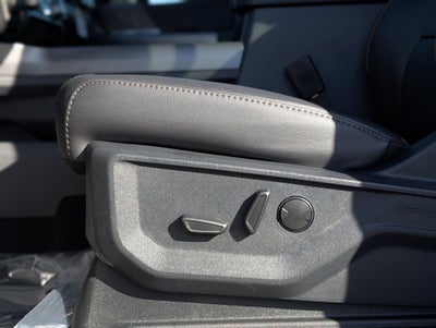 2026 Ford SUPER DUTY F-250 Lariat