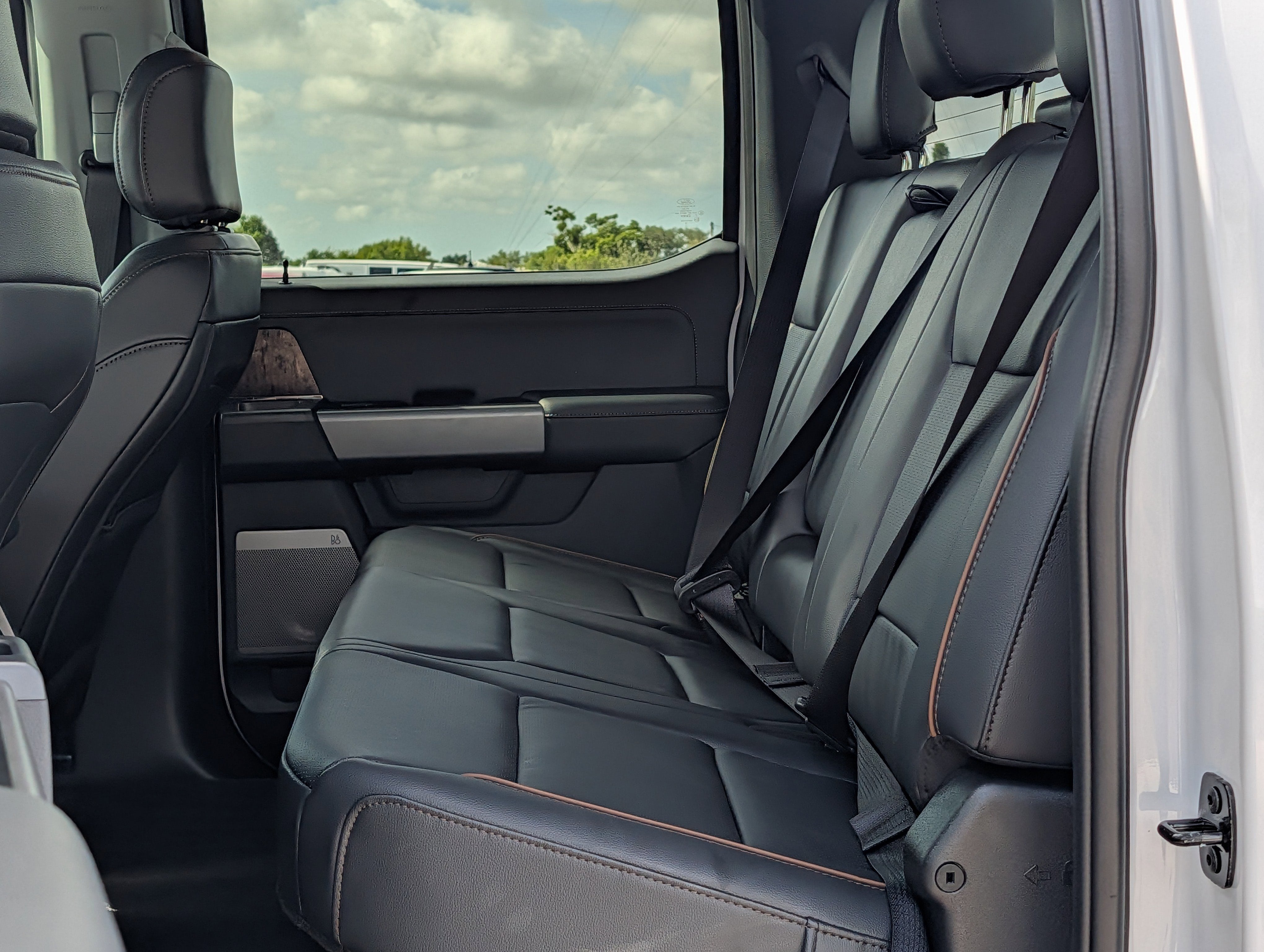 2026 Ford SUPER DUTY F-250 Lariat