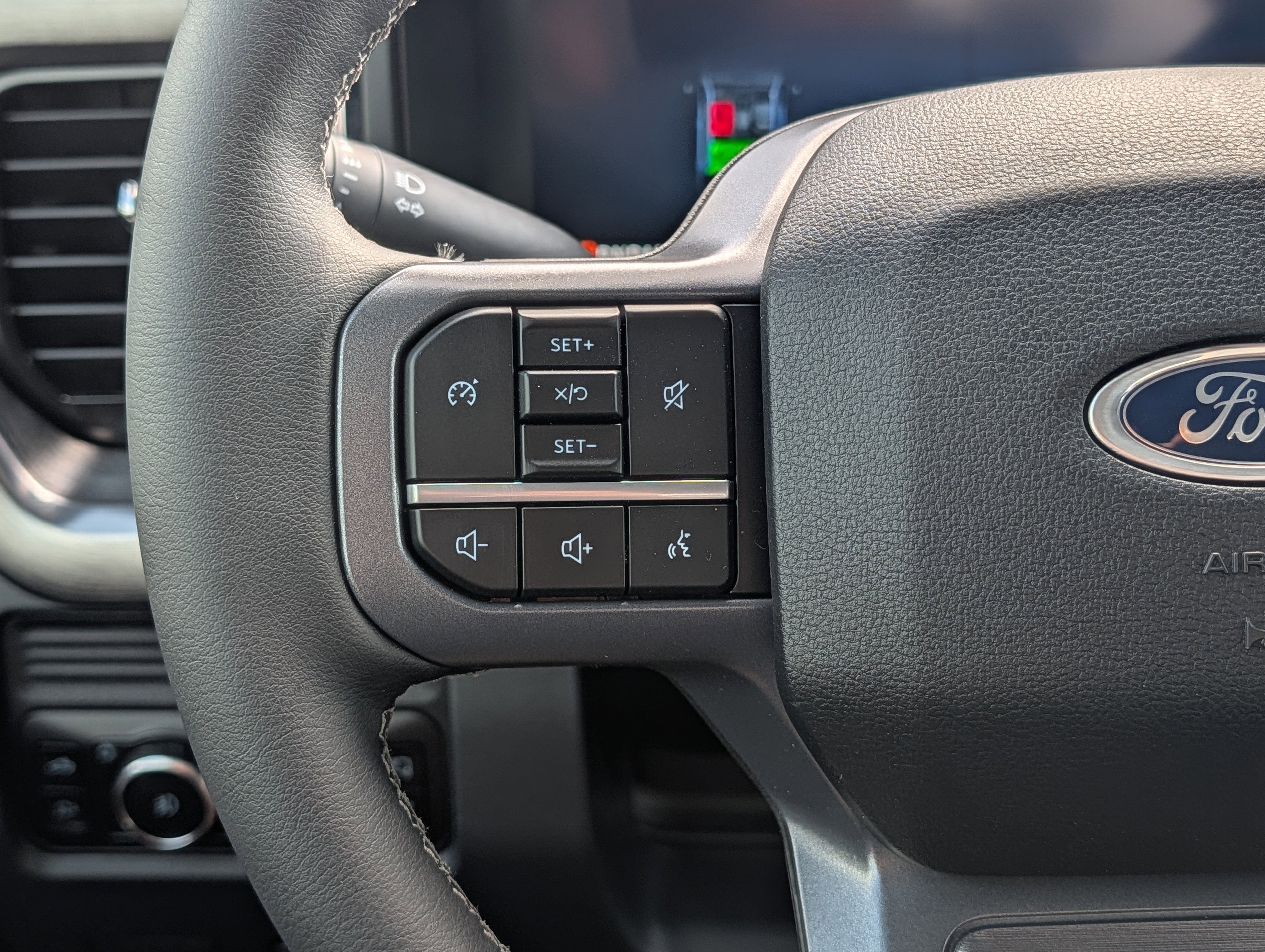 2026 Ford SUPER DUTY F-250 Lariat