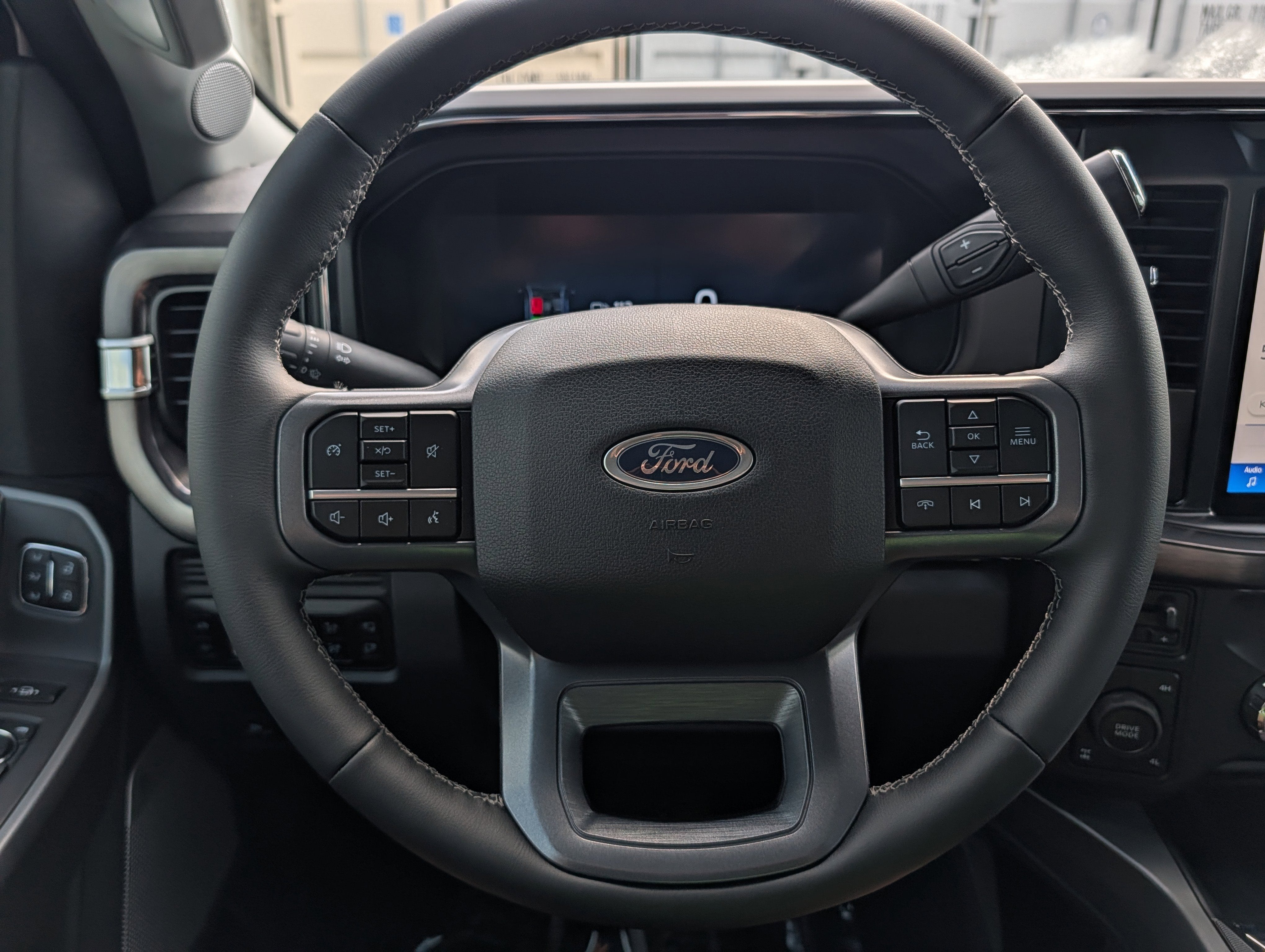 2026 Ford SUPER DUTY F-250 Lariat