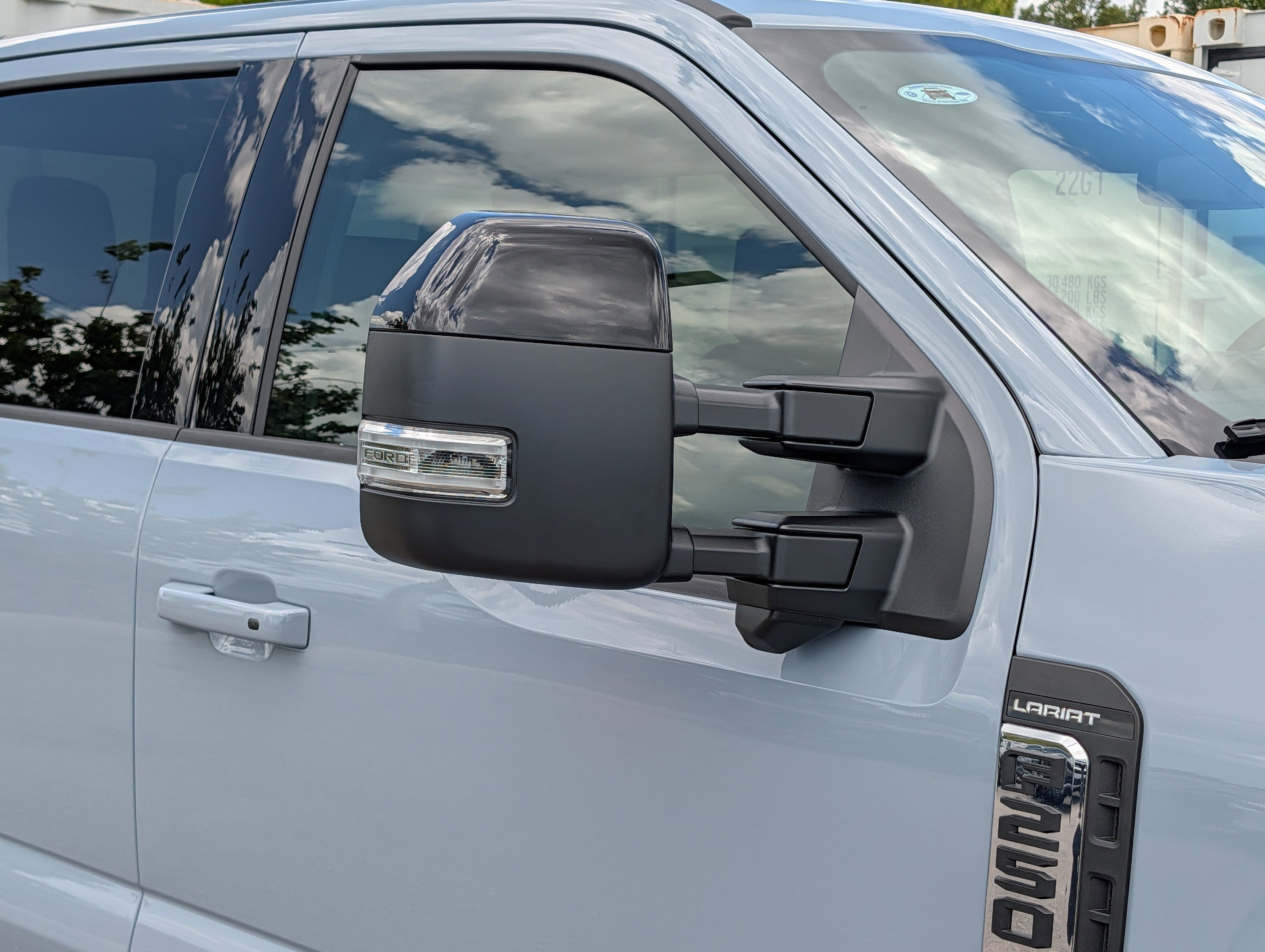2026 Ford SUPER DUTY F-250 Lariat