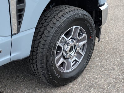 2026 Ford SUPER DUTY F-250 Lariat