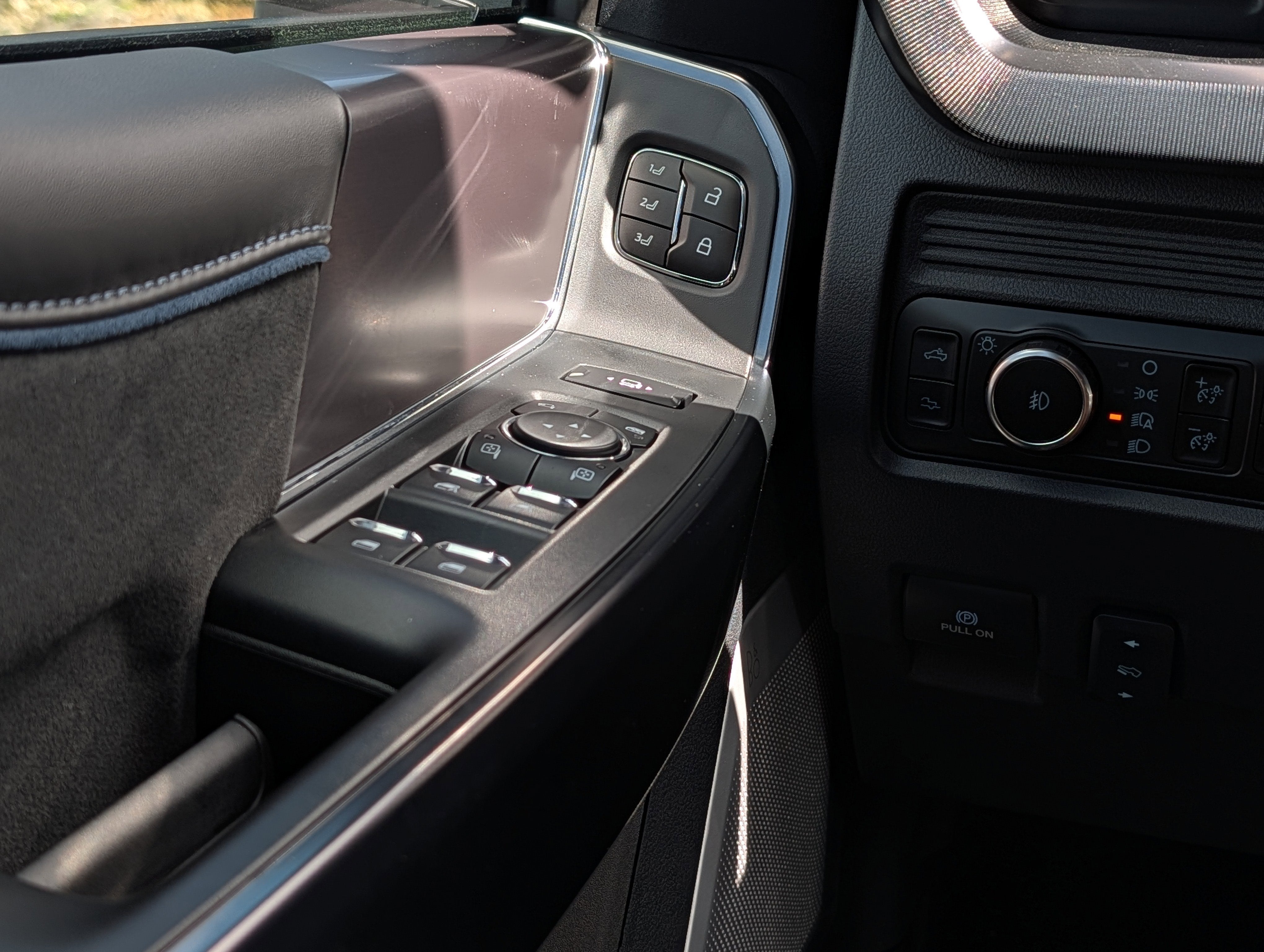 2026 Ford SUPER DUTY F-250 Platinum