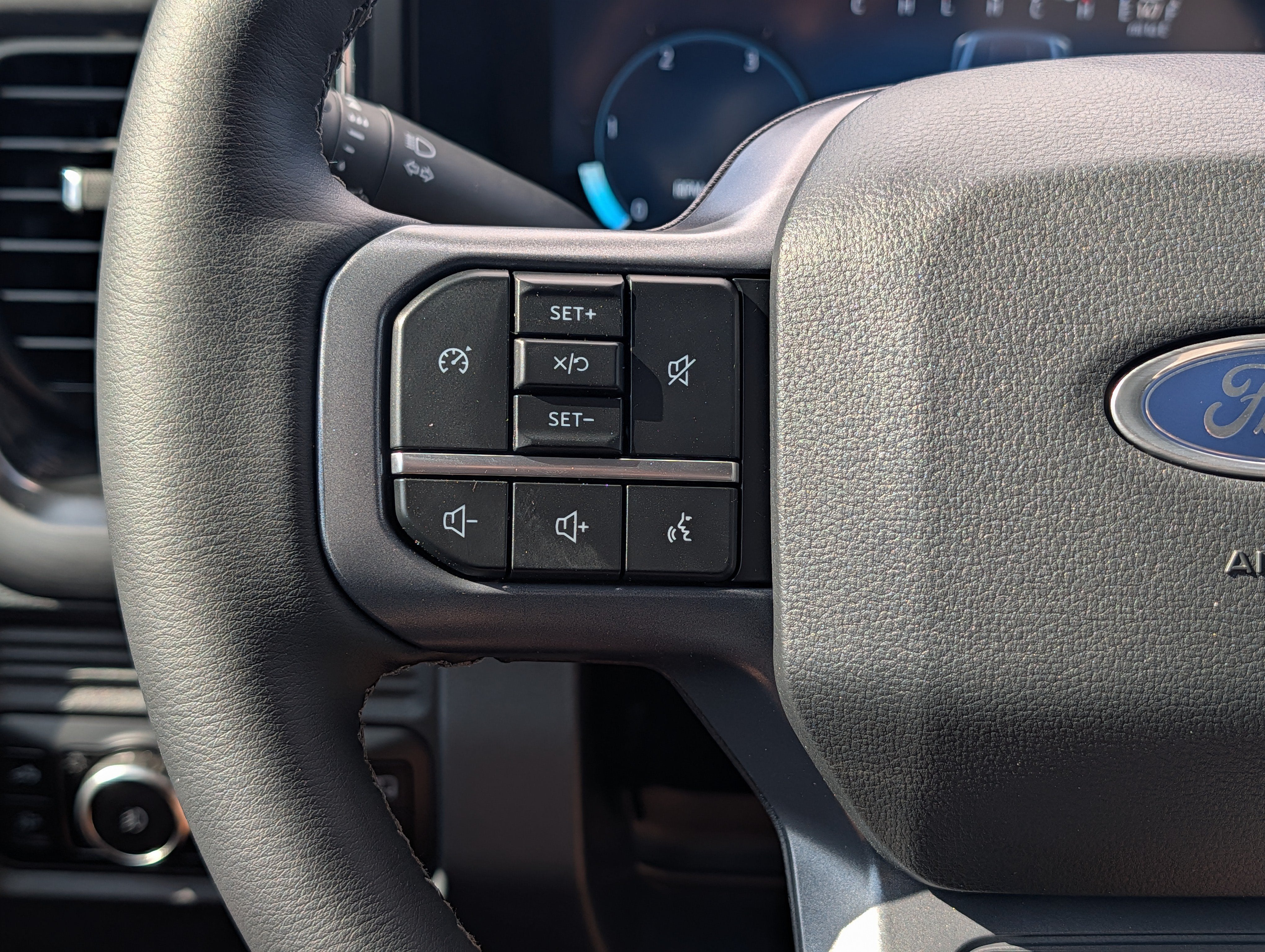 2026 Ford SUPER DUTY F-250 Lariat
