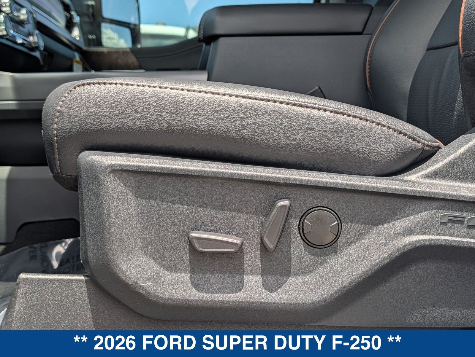 2026 Ford SUPER DUTY F-250 Lariat