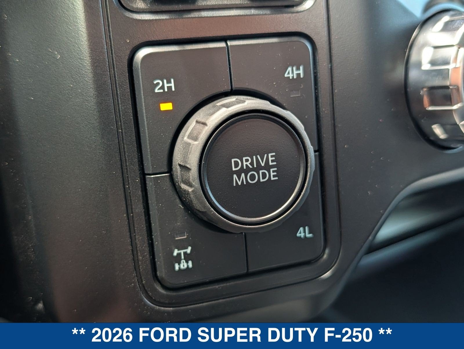 2026 Ford SUPER DUTY F-250 Lariat