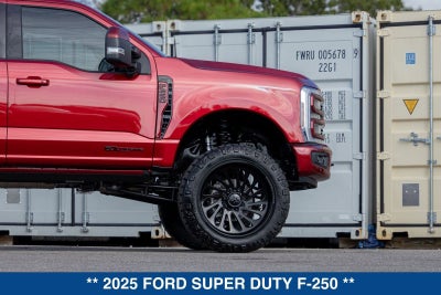 2025 Ford SUPER DUTY F-250 Lariat