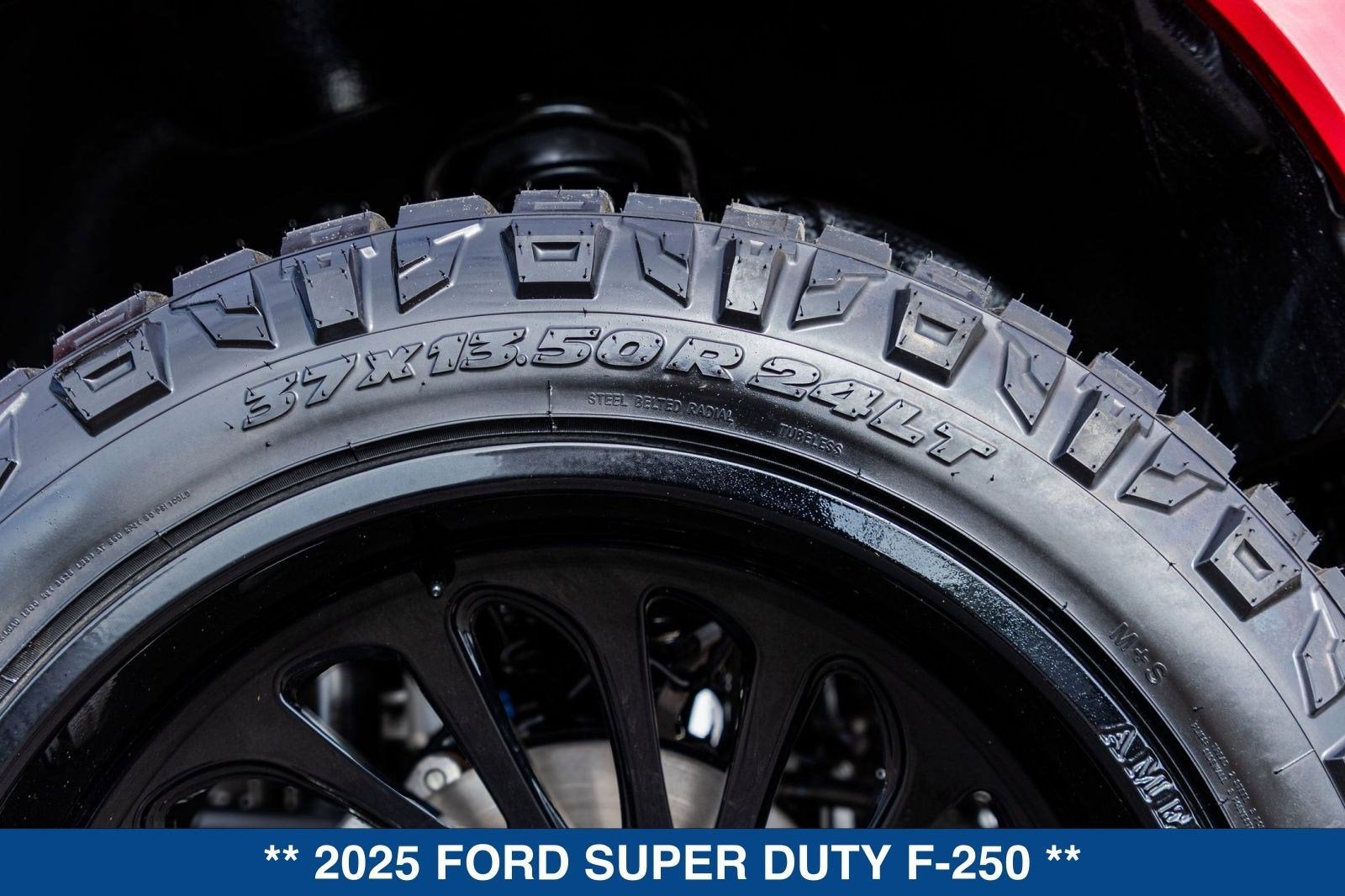 2025 Ford SUPER DUTY F-250 Lariat