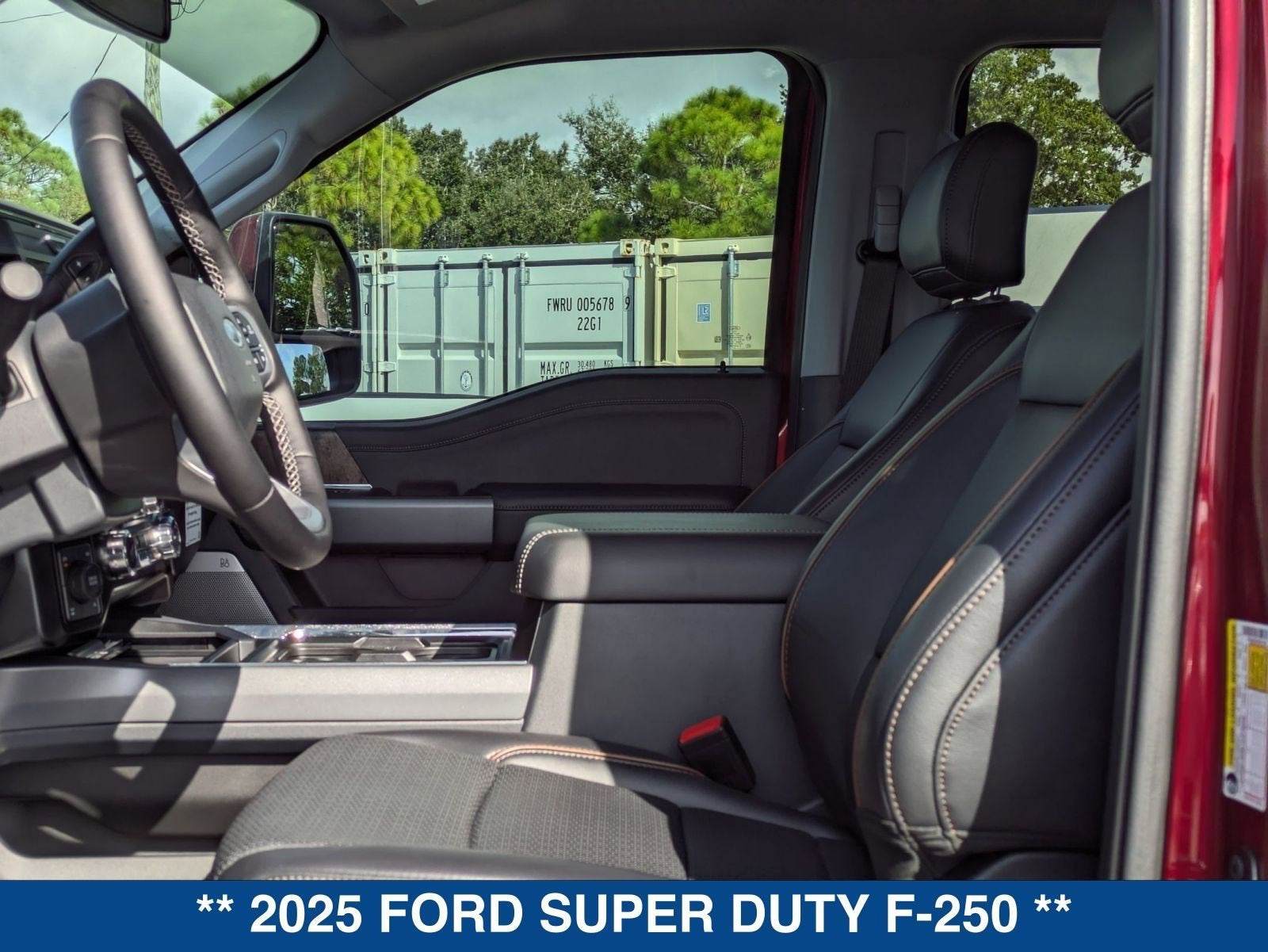 2025 Ford SUPER DUTY F-250 Lariat