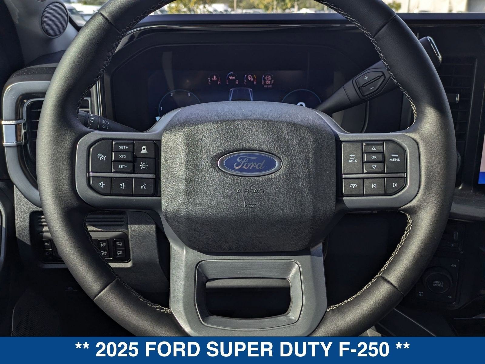 2025 Ford SUPER DUTY F-250 Lariat
