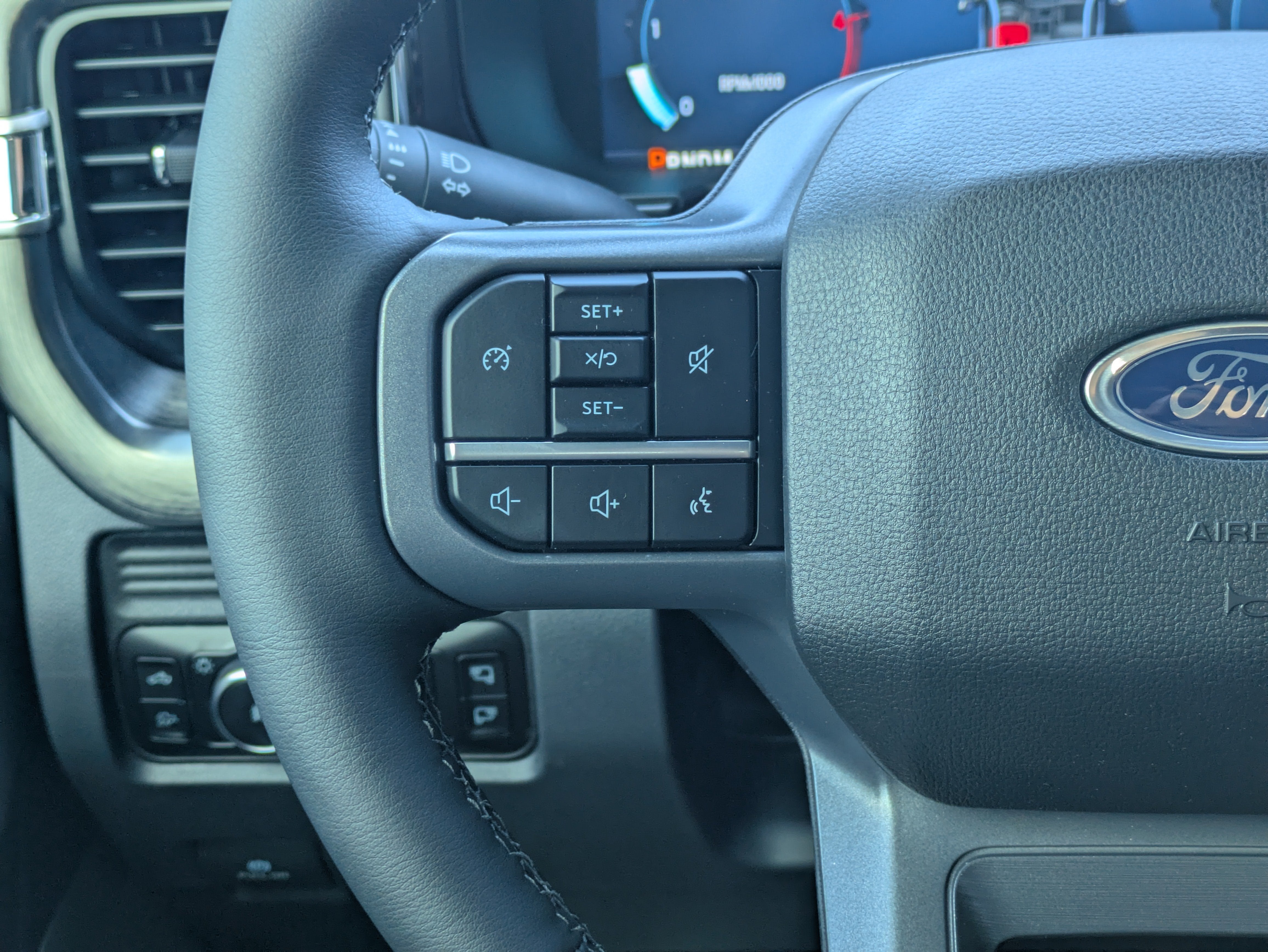 2026 Ford SUPER DUTY F-250 Lariat