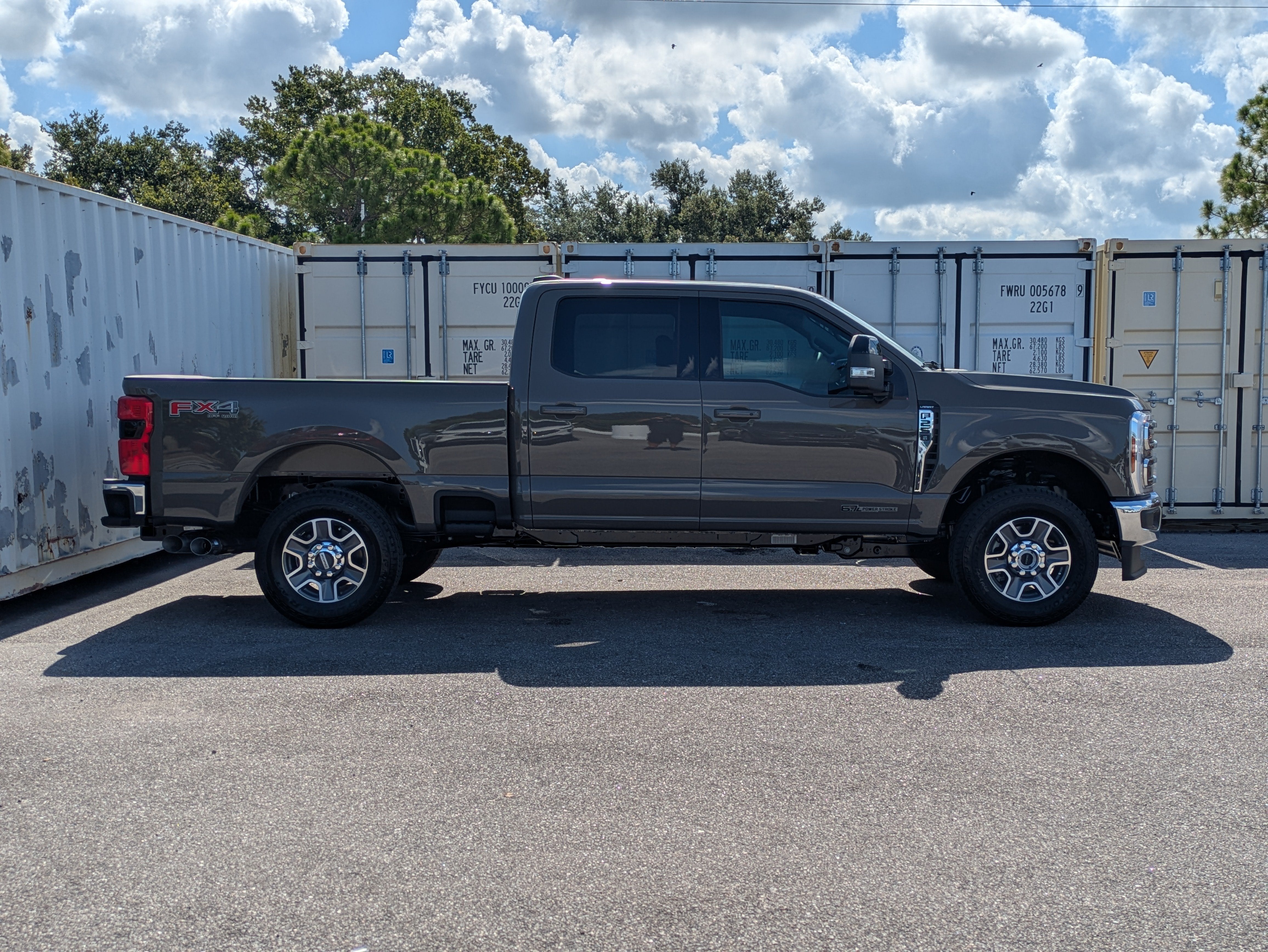 2026 Ford SUPER DUTY F-250 Lariat