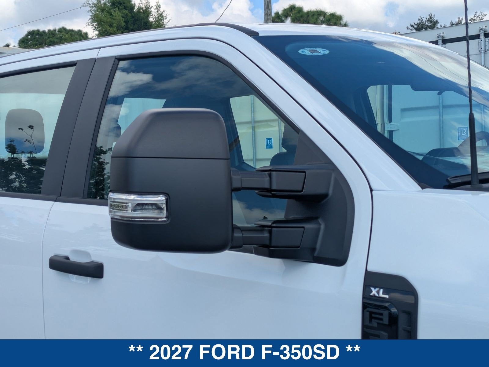 2027 Ford F-350SD XL