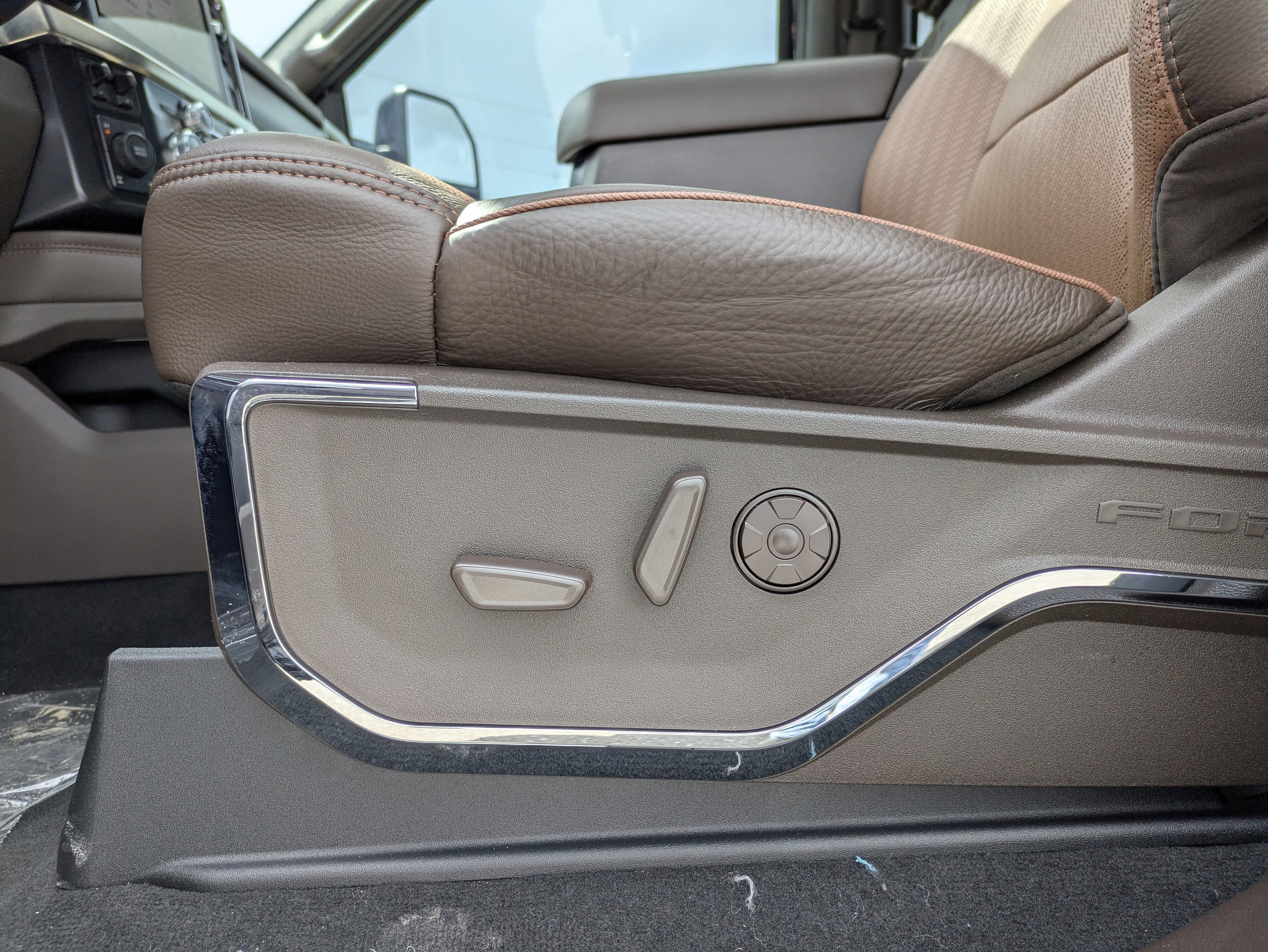 2025 Ford Super Duty F-350 SRW King Ranch