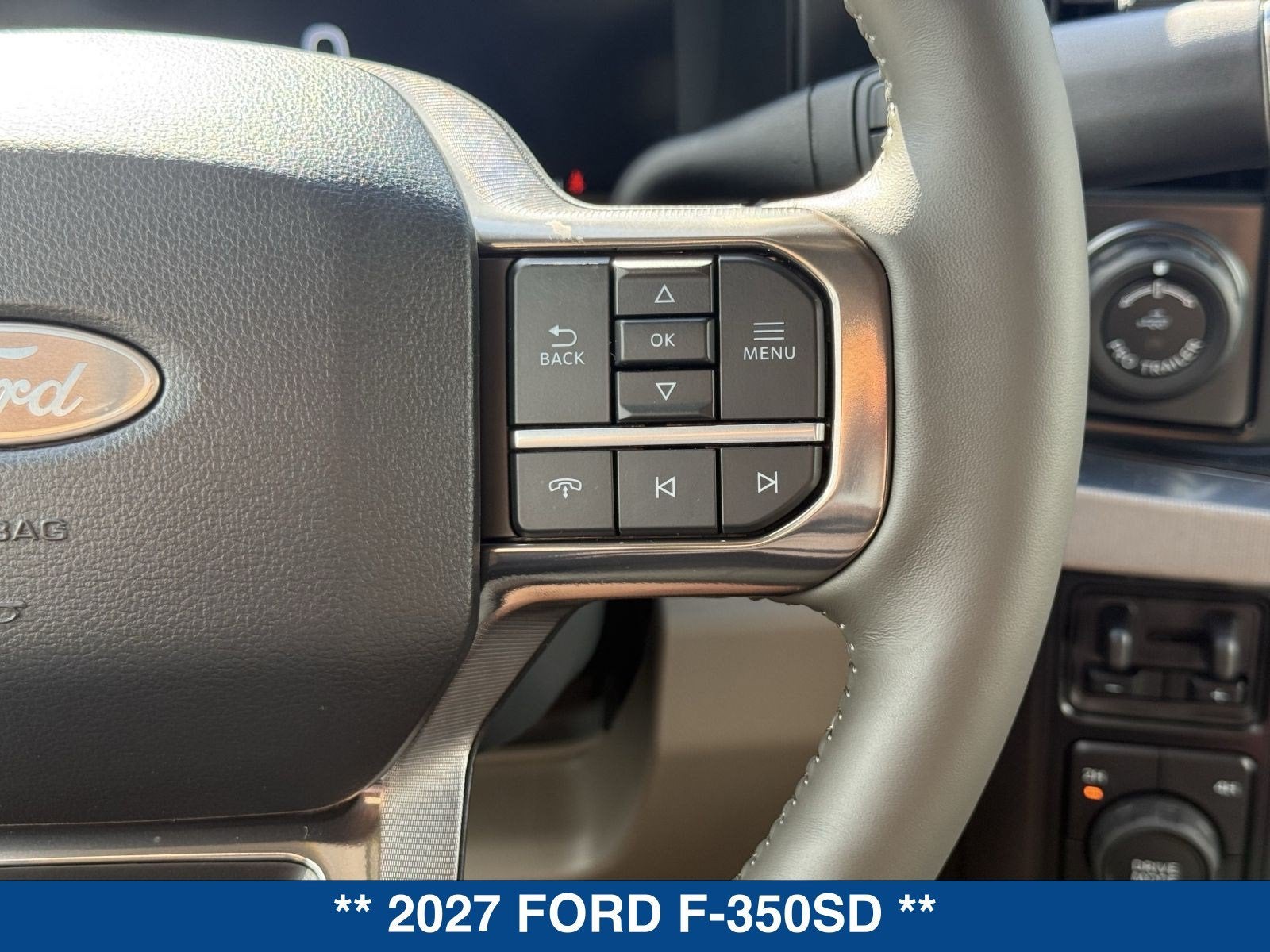 2027 Ford F-350SD Platinum