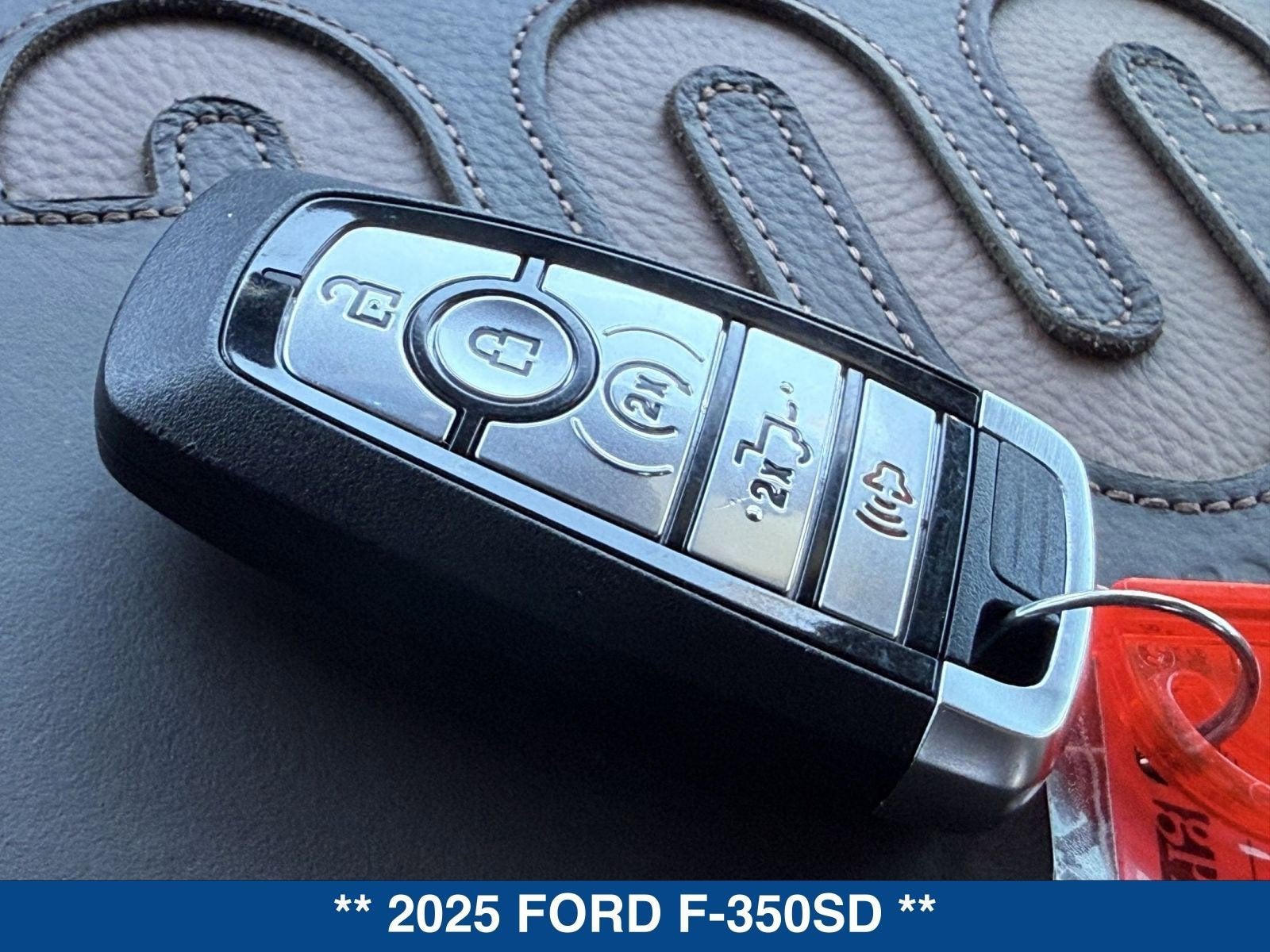 2025 Ford Super Duty F-350 SRW King Ranch