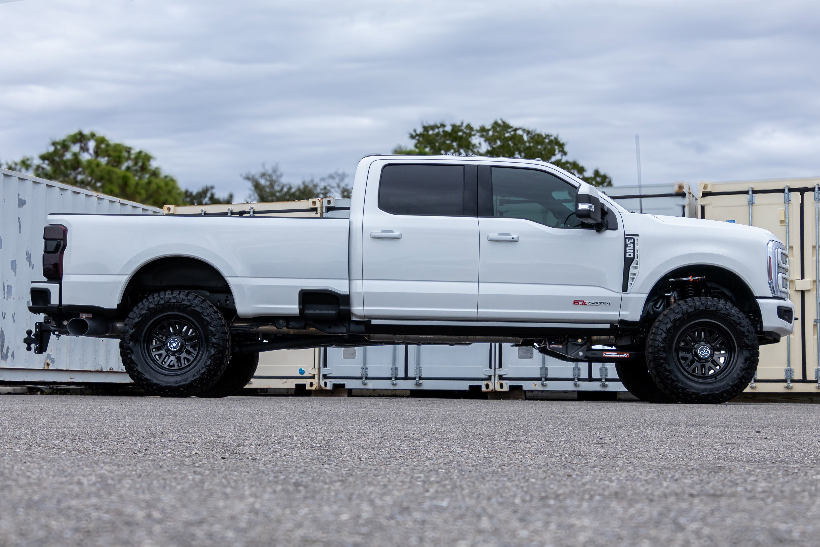 2026 Ford Super Duty F-350 SRW Platinum