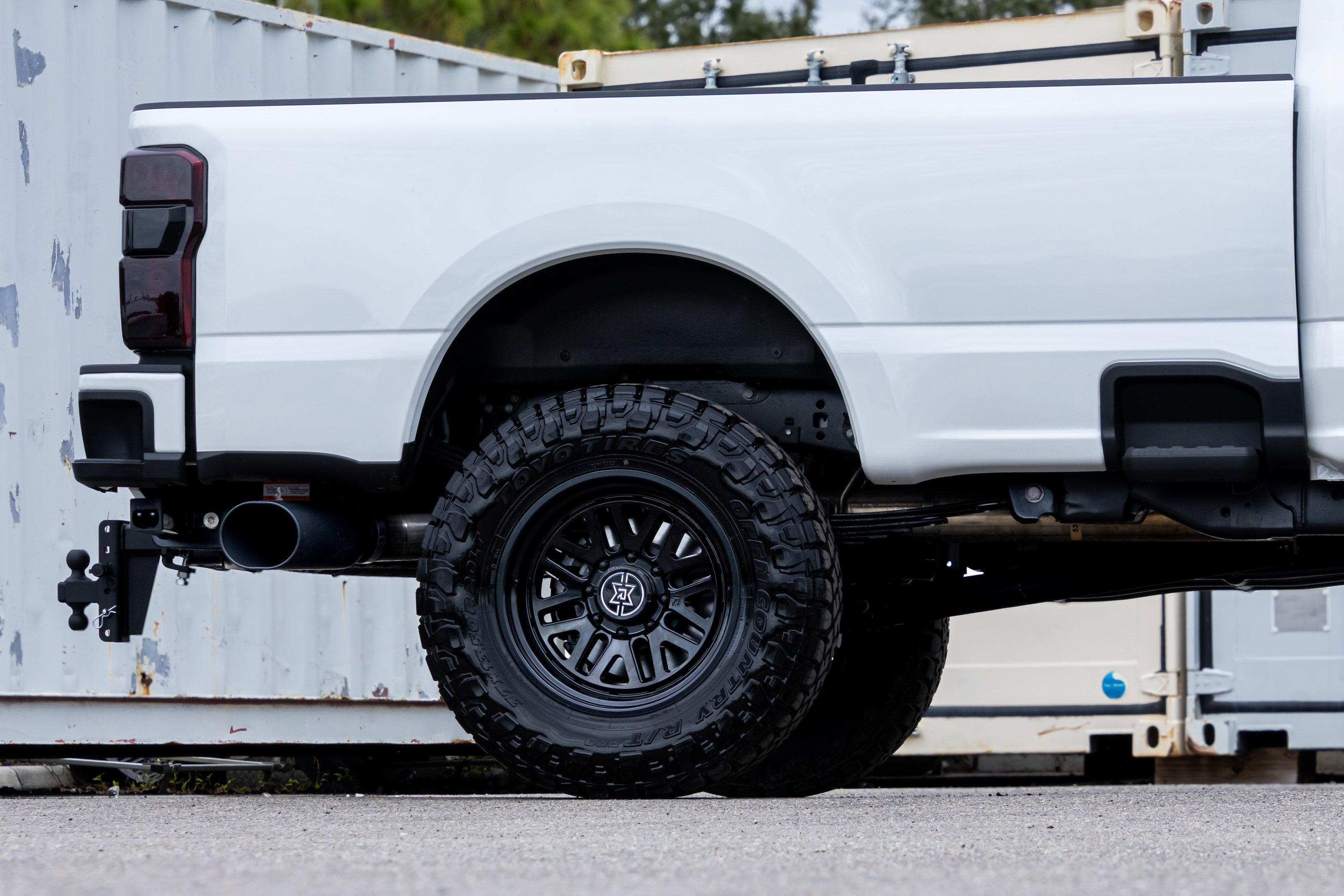 2026 Ford Super Duty F-350 SRW Platinum