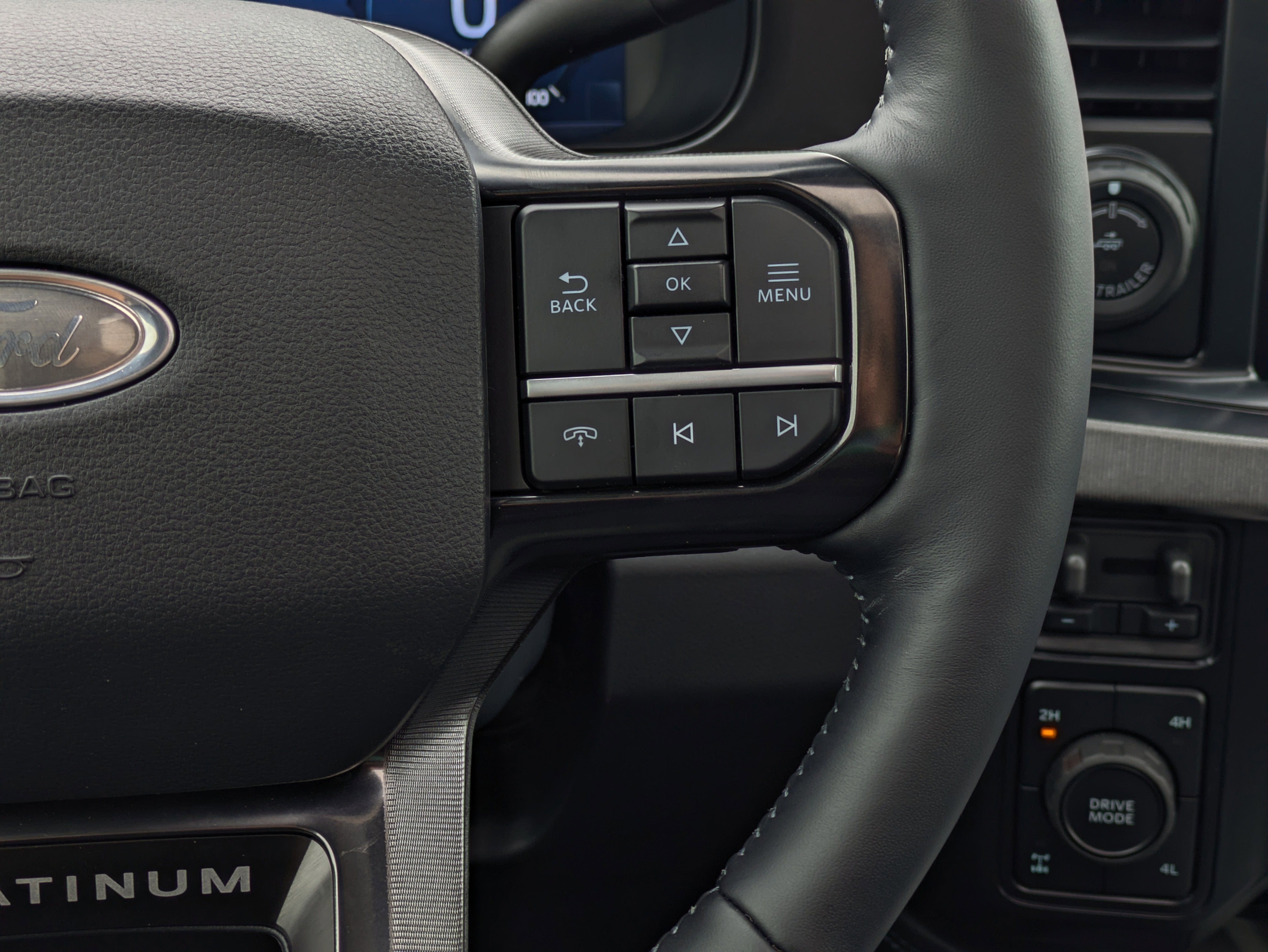 2026 Ford Super Duty F-350 SRW Platinum