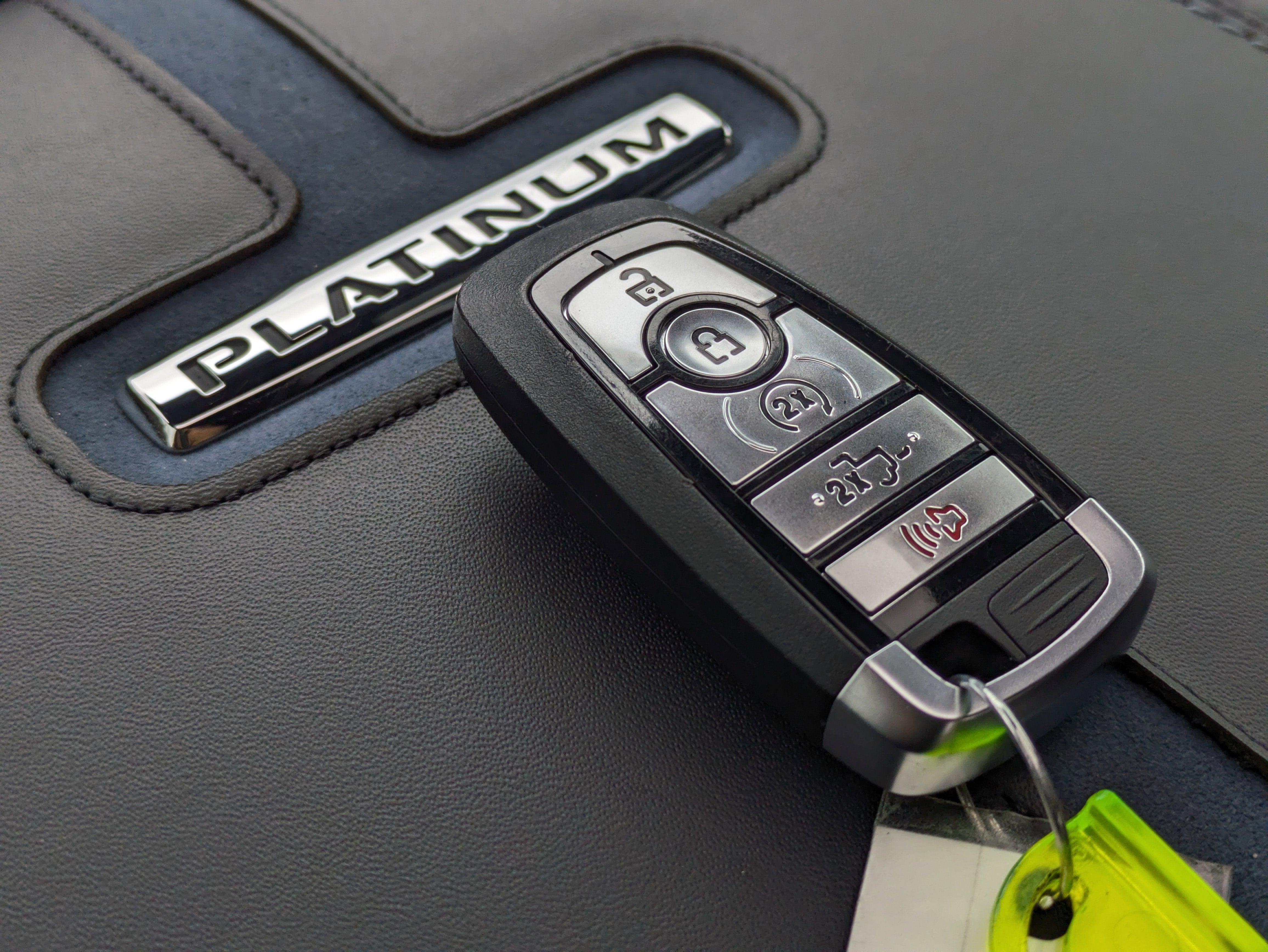 2026 Ford Super Duty F-350 SRW Platinum