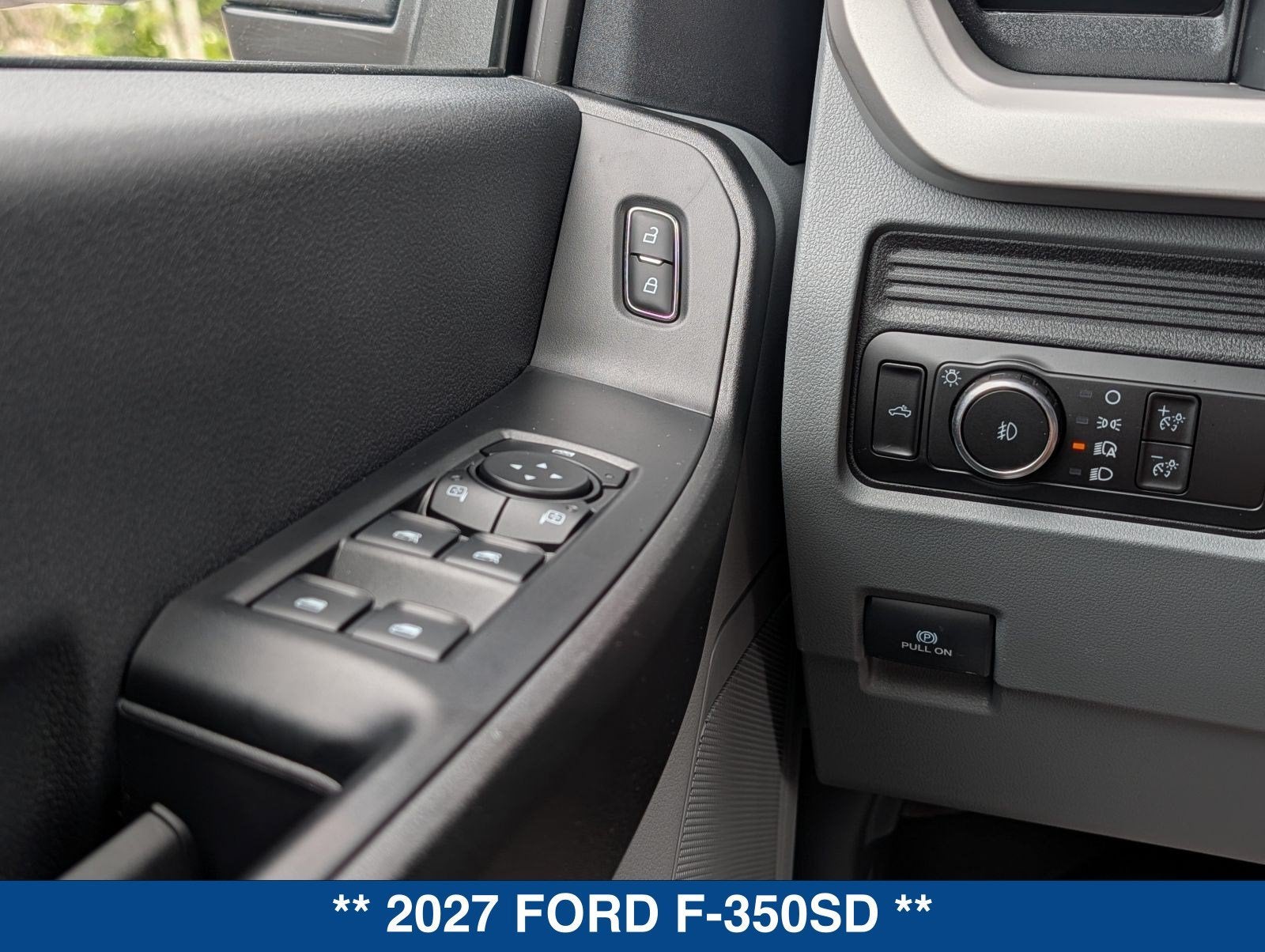 2027 Ford F-350SD XL
