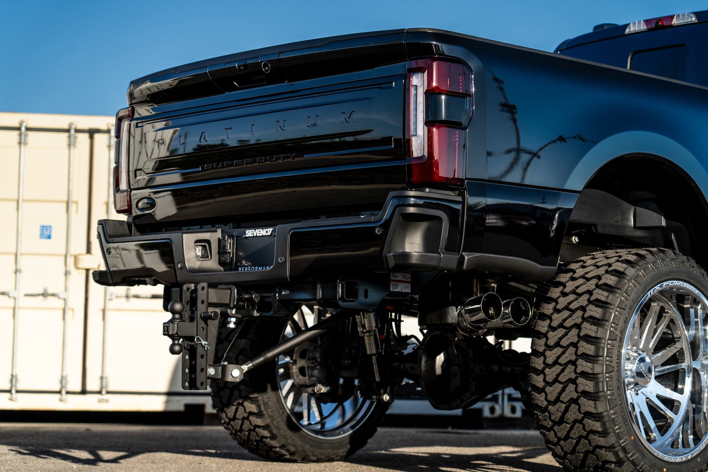 2026 Ford Super Duty F-350 SRW Platinum